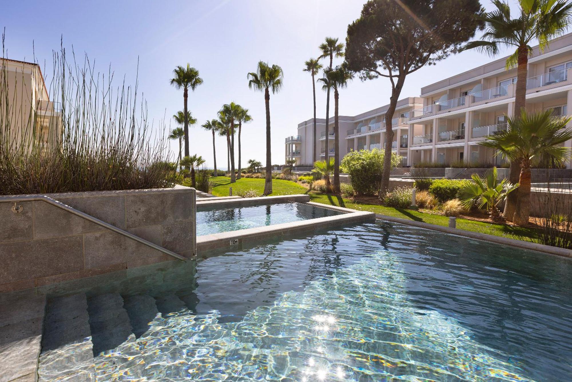 Junior Suite with Private Pool