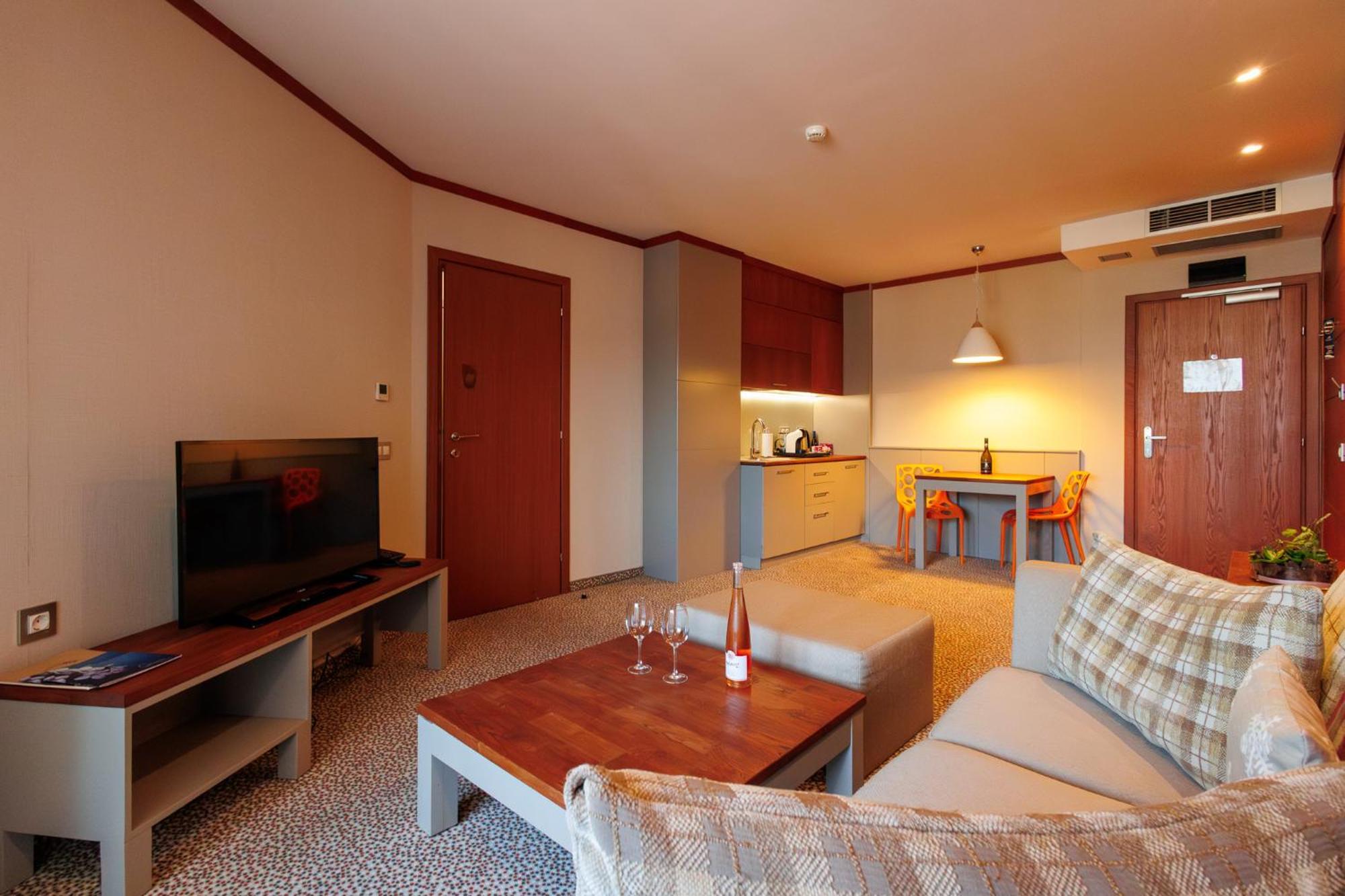 Two-Bedroom Suite