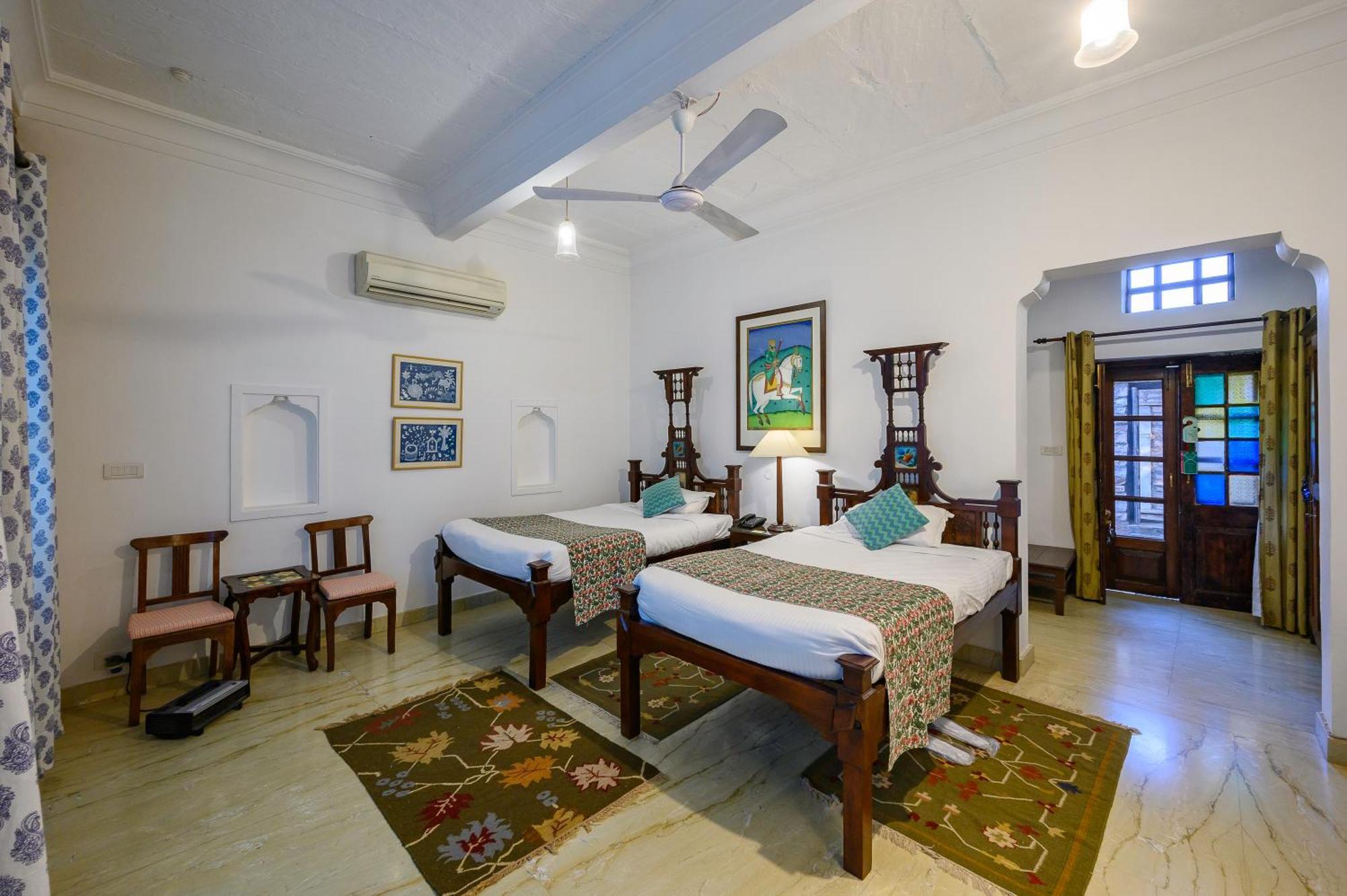Heritage Splendour Complimentary Evening Tea on Laundry Service