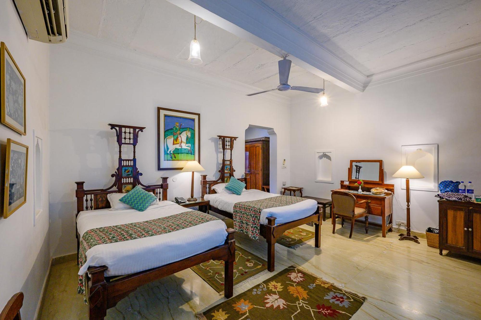 Heritage Splendour Complimentary Evening Tea on Laundry Service