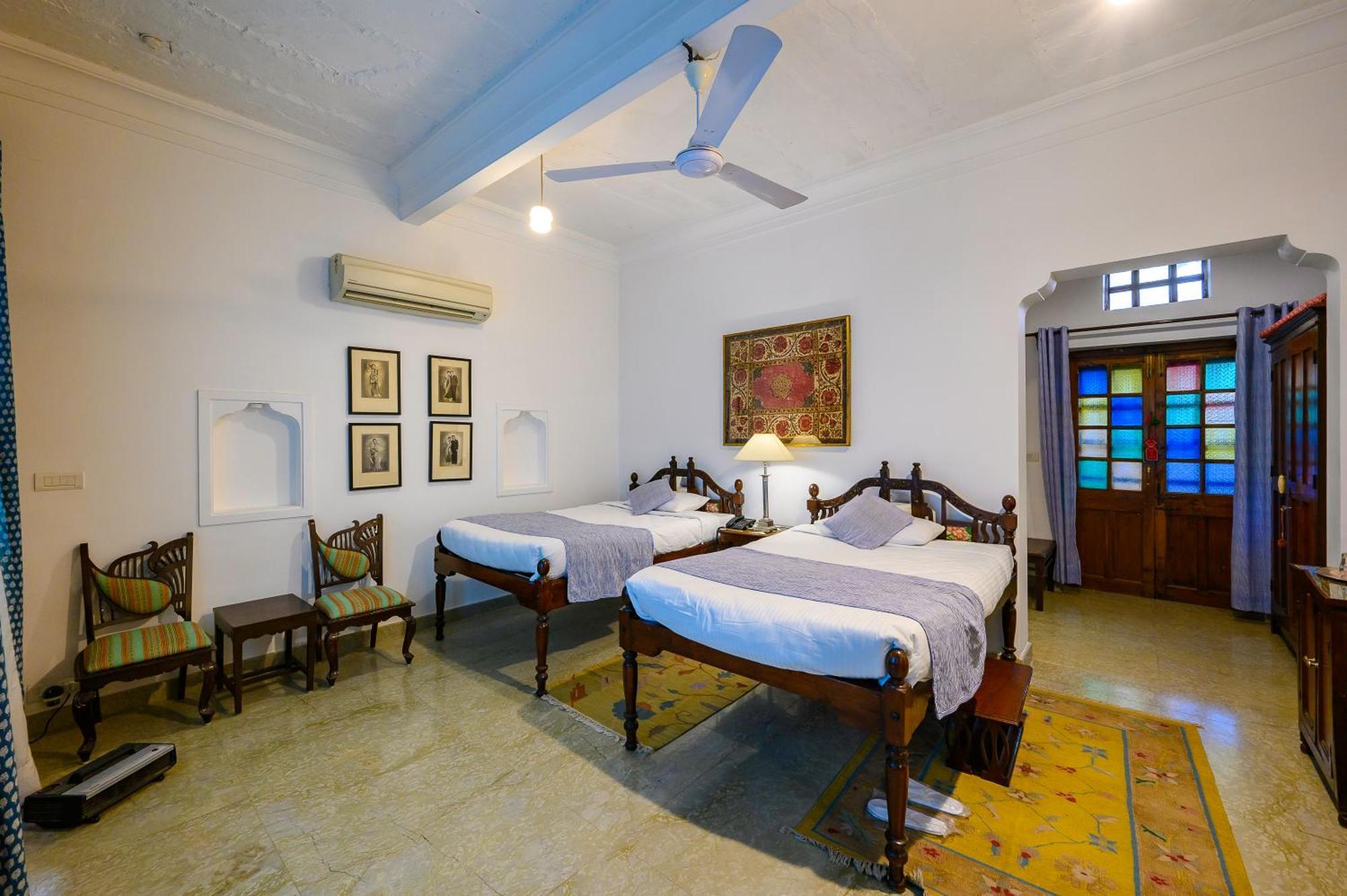 Heritage Splendour Complimentary Evening Tea on Laundry Service