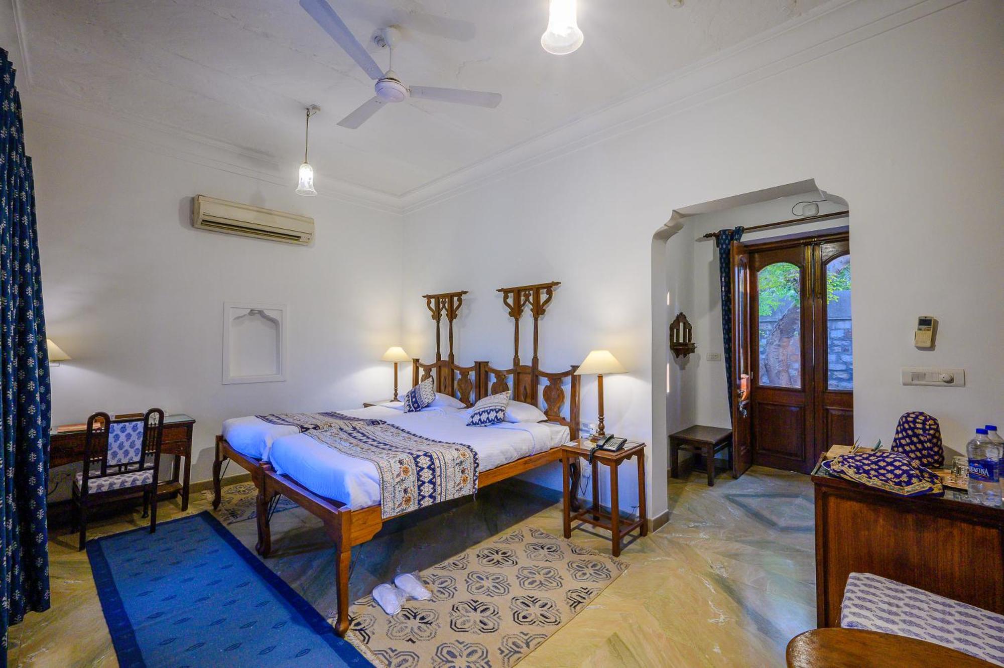 Heritage Old World Complimentary Evening Tea on Laundry Service