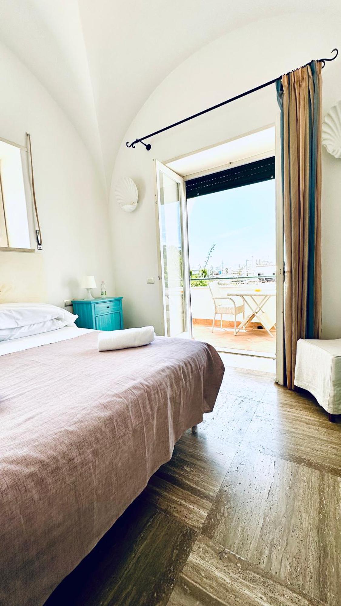 Deluxe Double Room Balcony