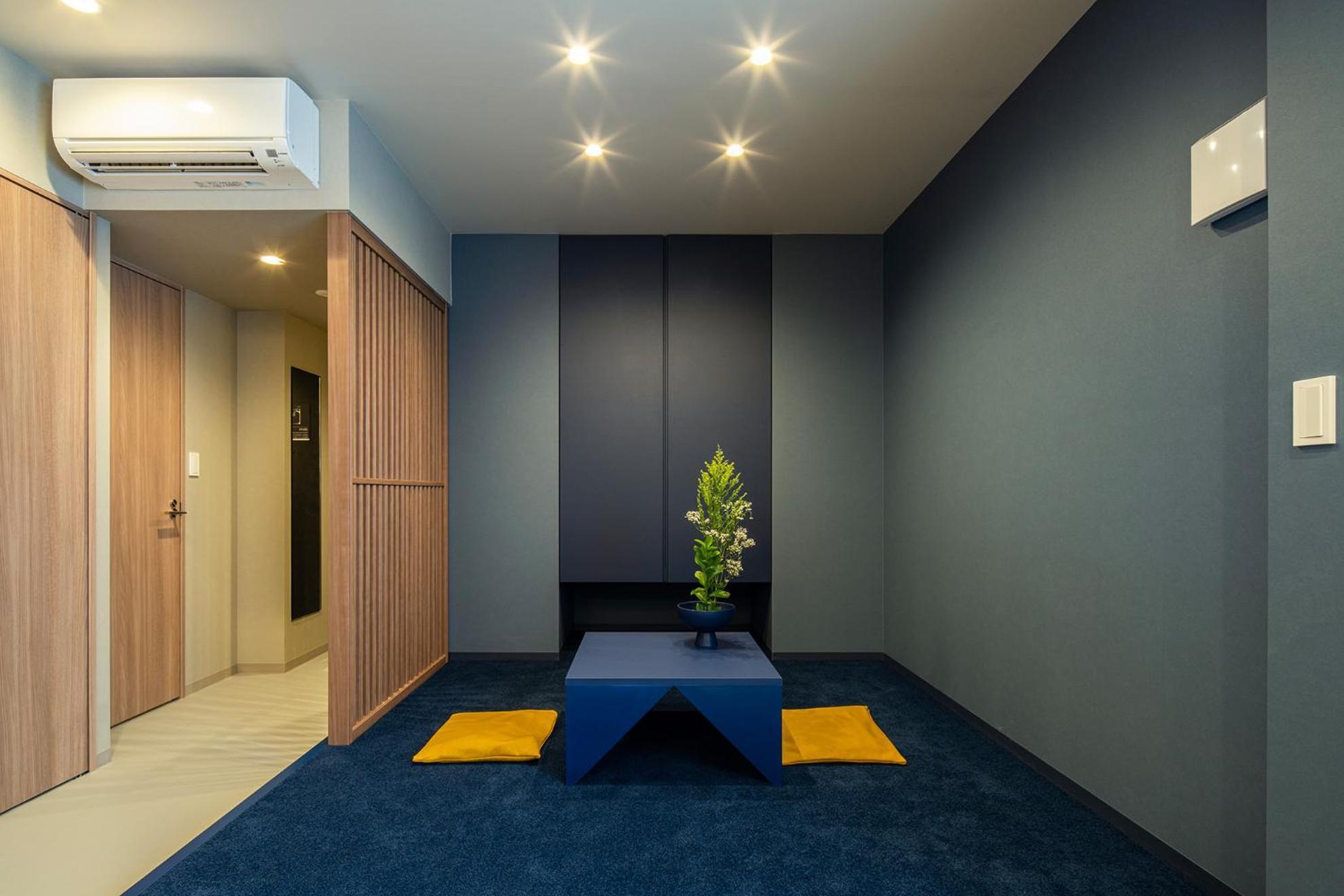 Premier Family One-Bedroom Apartment