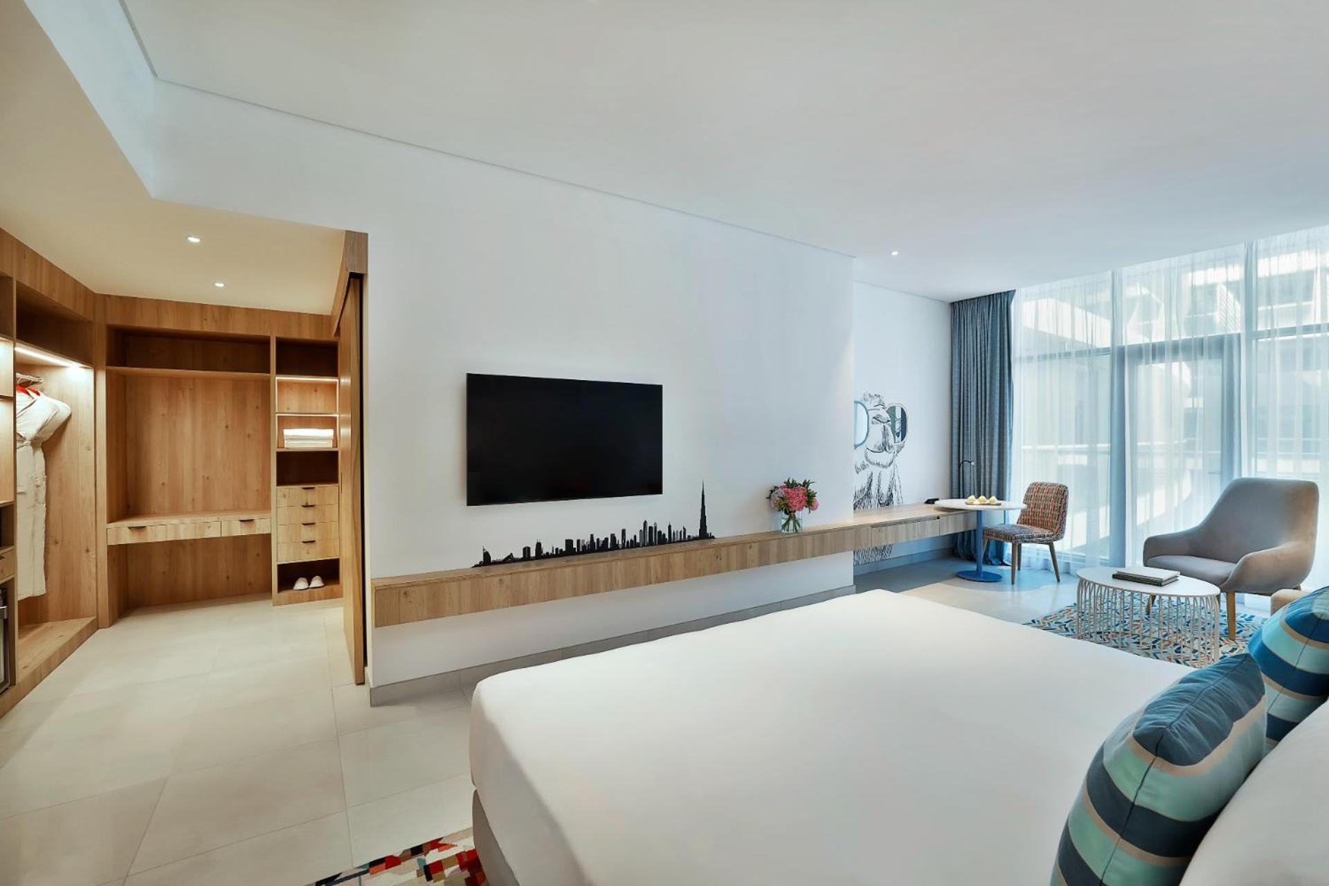 Deluxe Family Room Balcony Beach & Rooftop Infinity Pool Access Kids Club Access