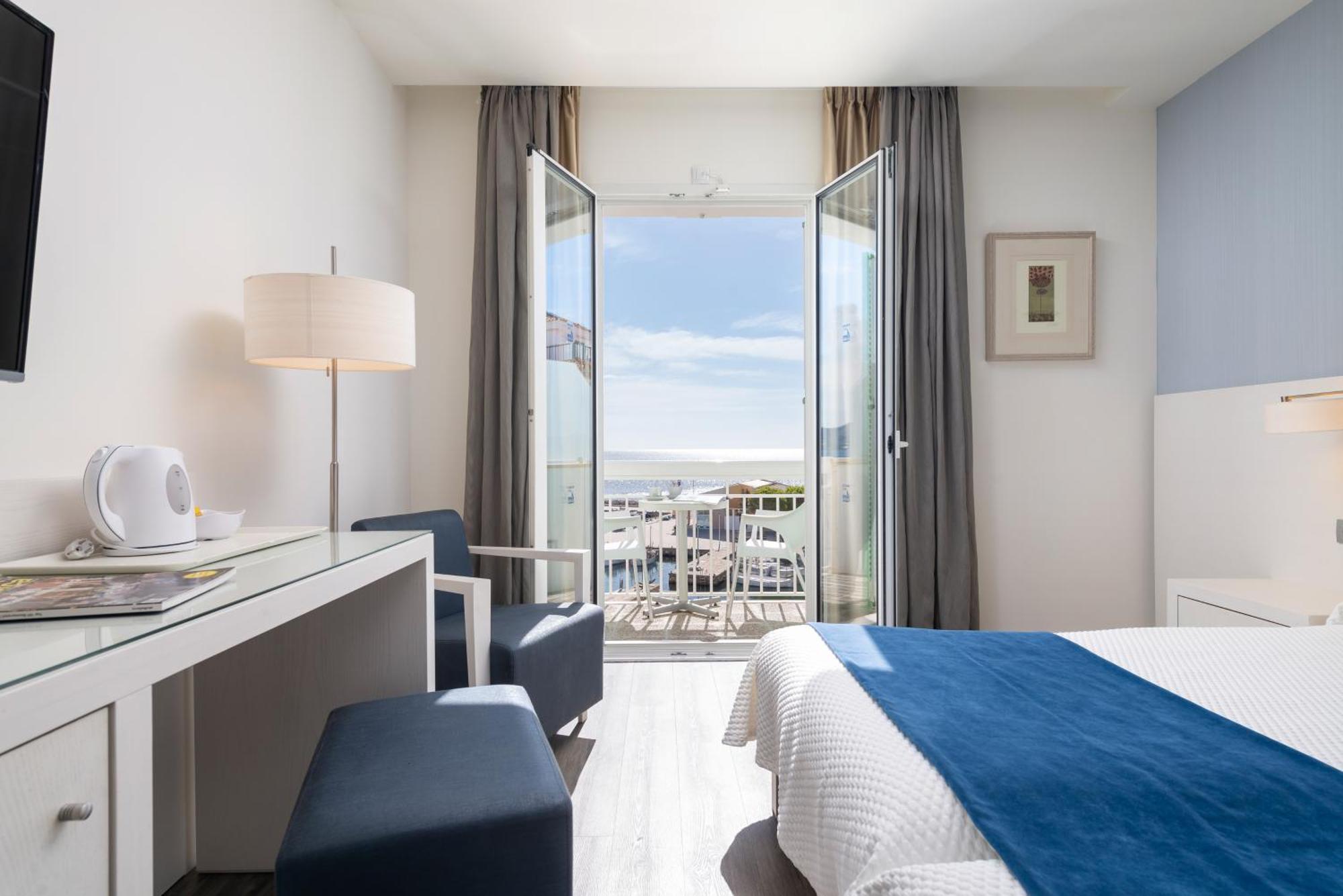 Habitación Doble Superior con vistas al mar