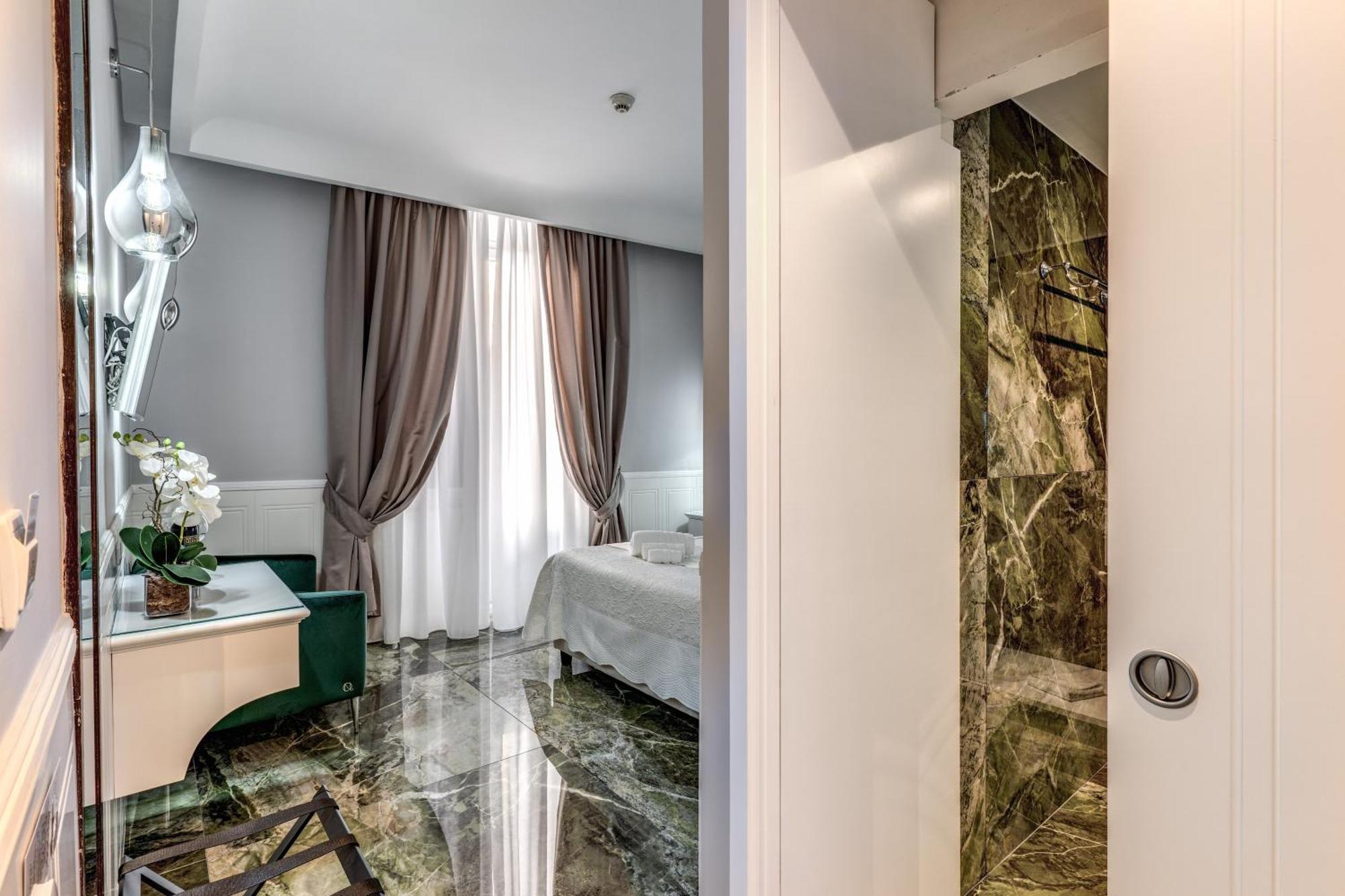 Deluxe Double Room,1566933803:JPEG
