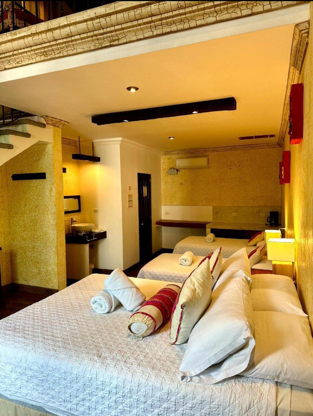 Deluxe Family Room