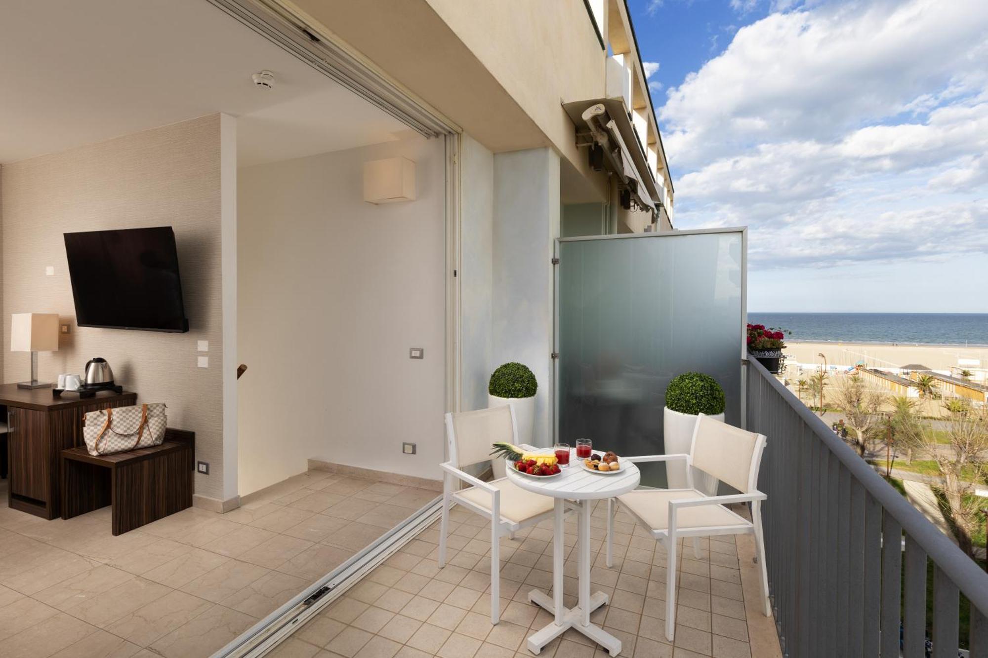 Classic Twin Room Terrace
