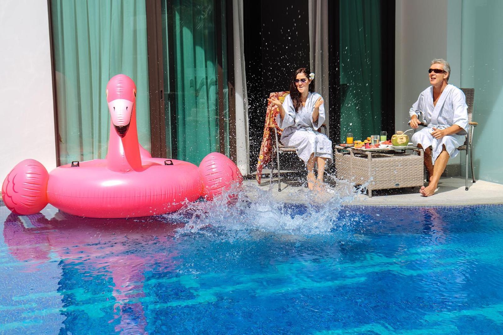 Deluxe Pool Access
