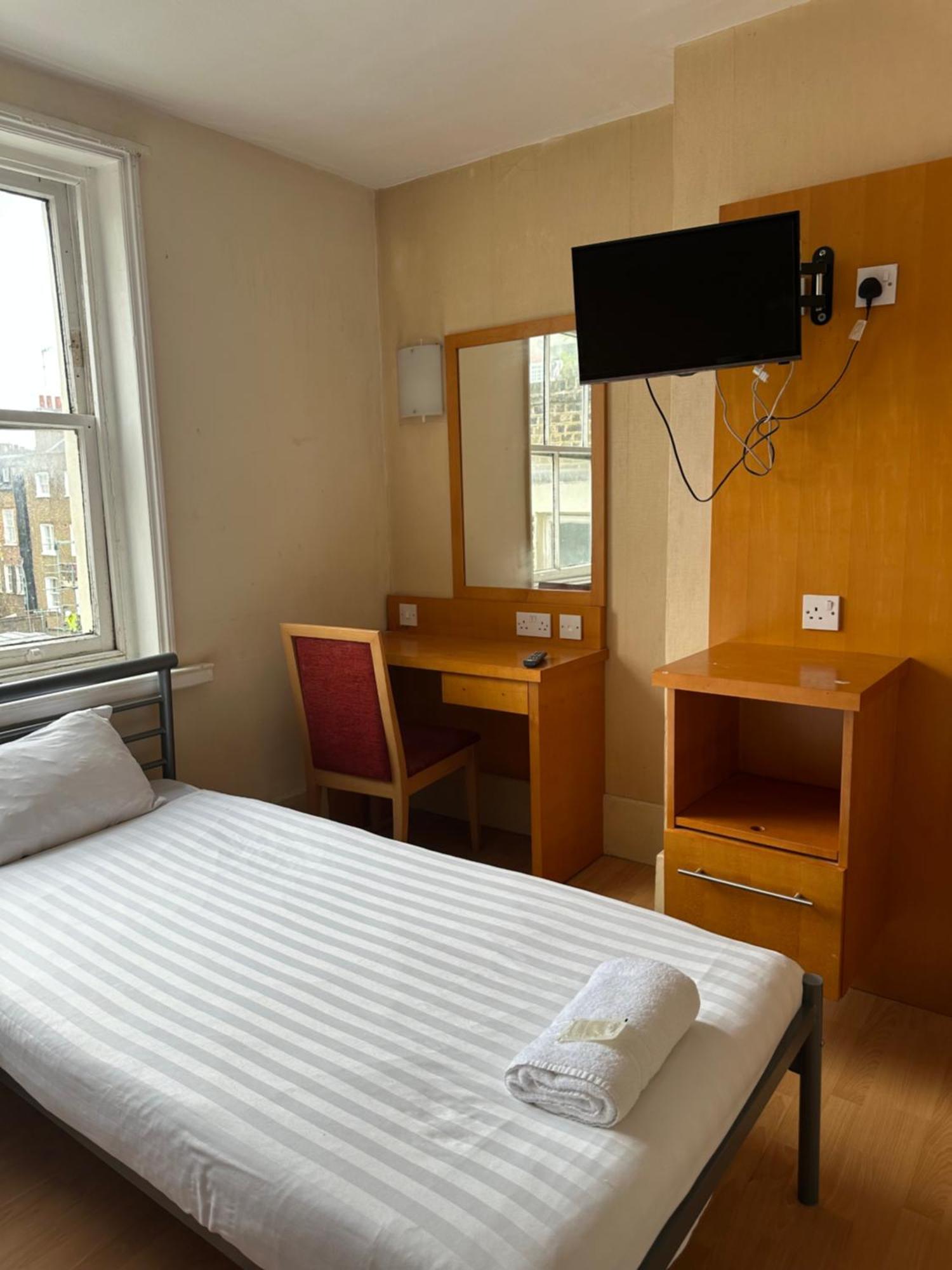 Budget Single Room