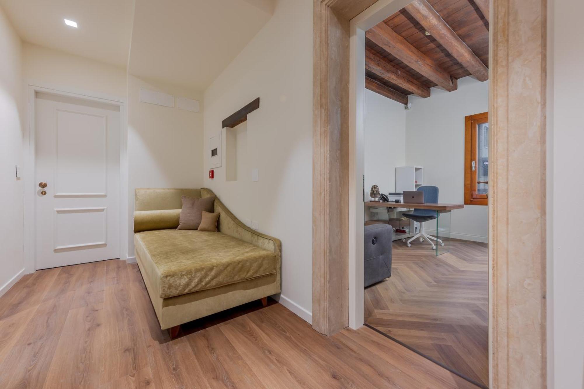 Classic King Room