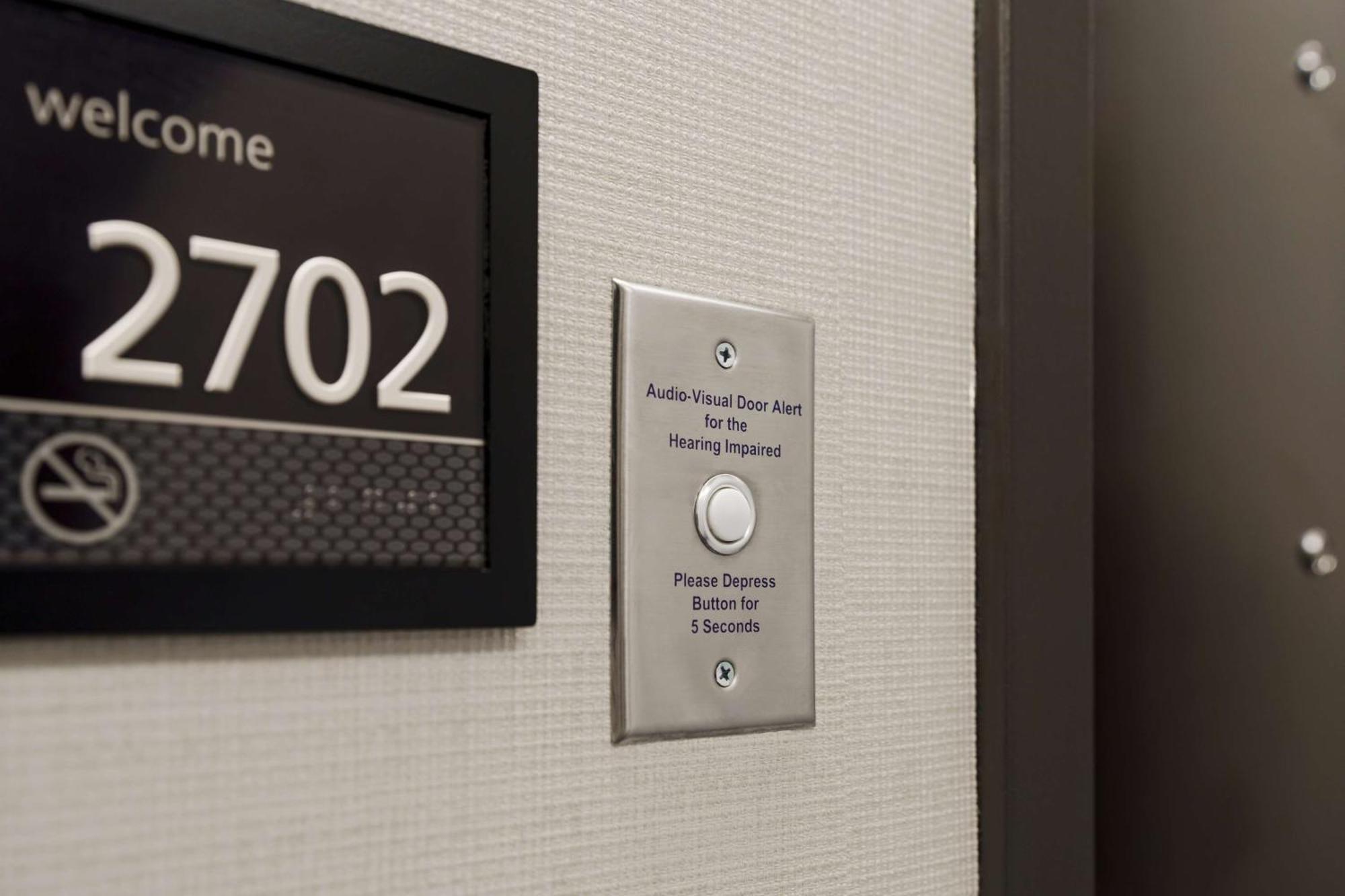 King Room Roll Shower Mobility Hearing Access or Non-Smoking