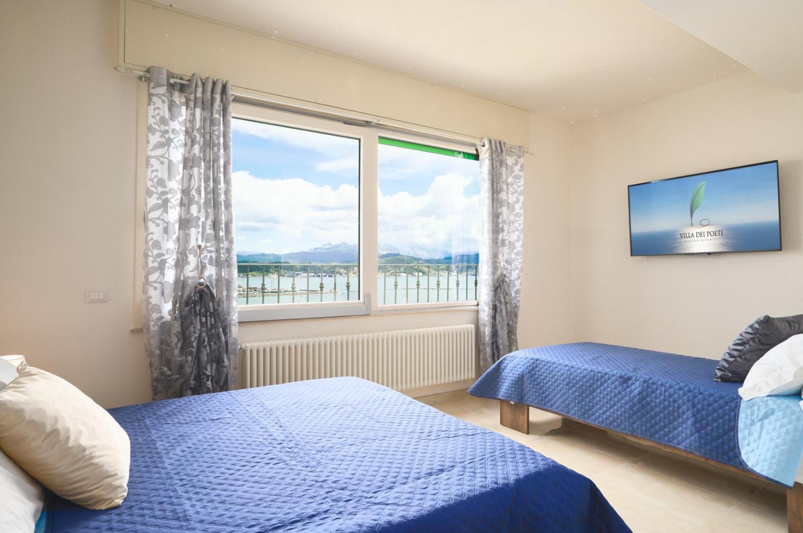Deluxe Suite Sea View