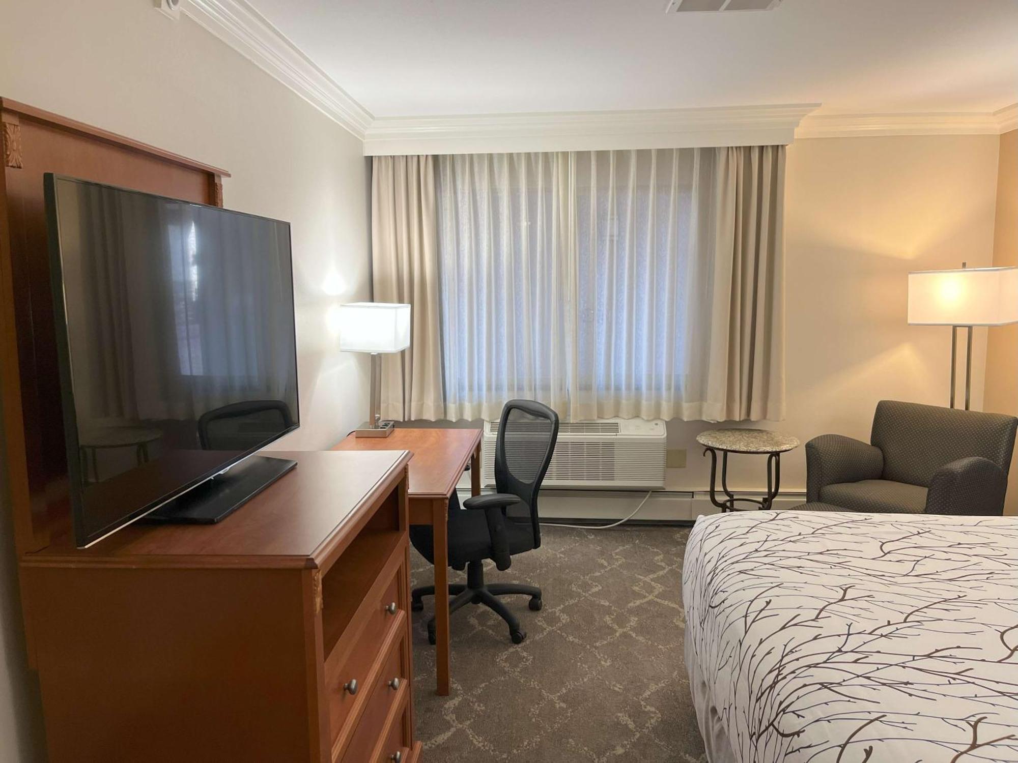 Standard King Room,1580118755:JPEG