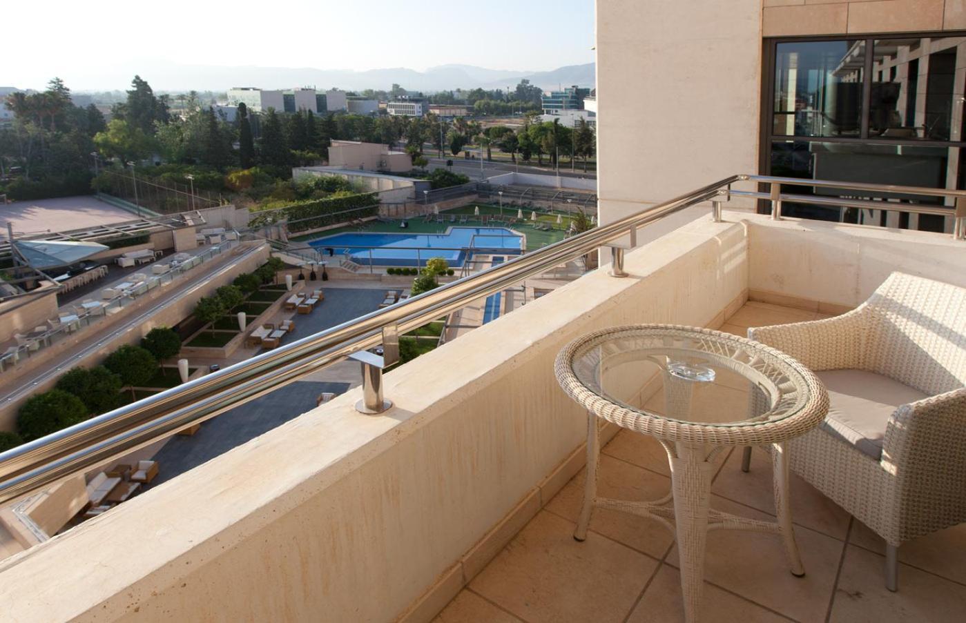 Habitación Superior con Balcón