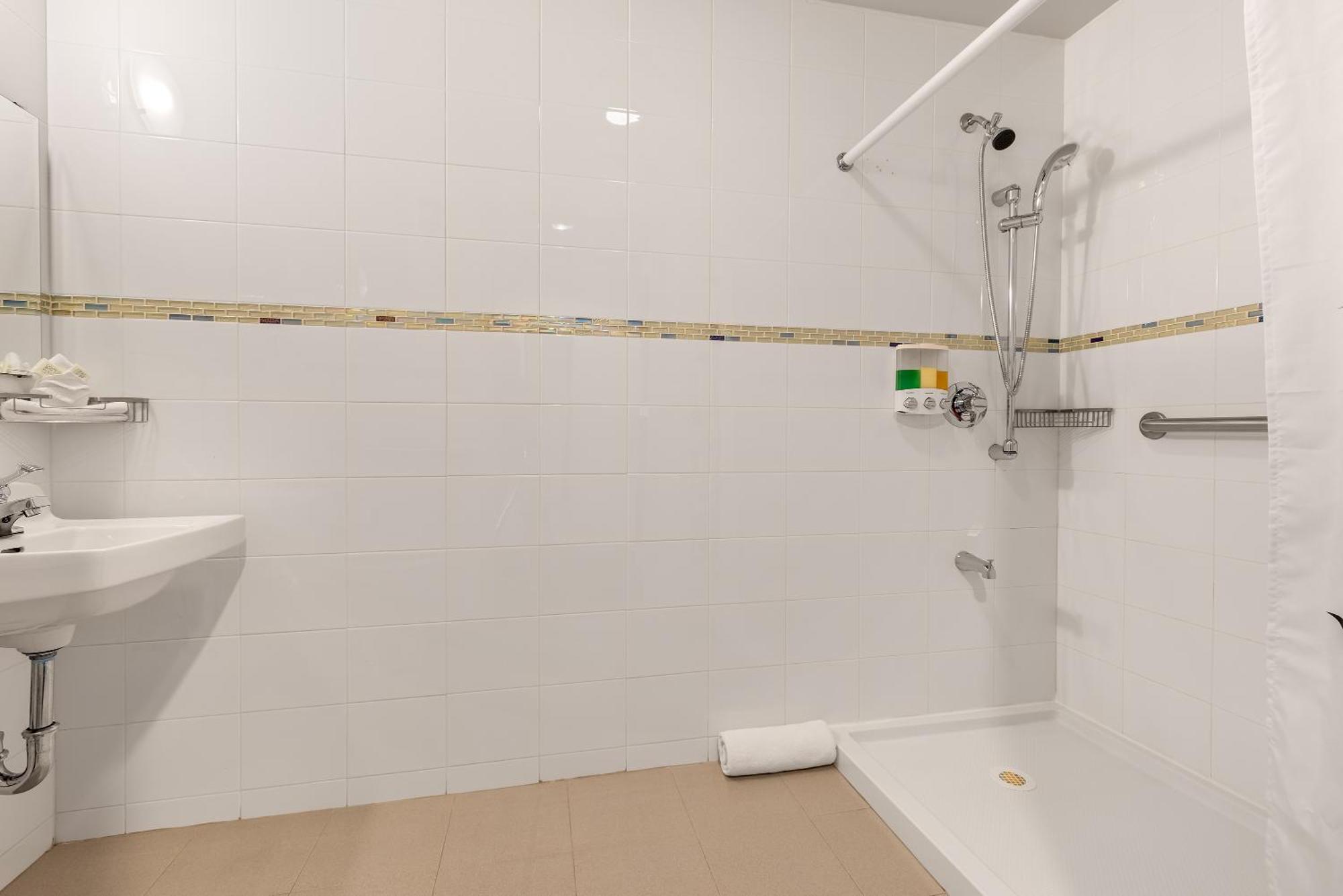 Queen Room Disability Access