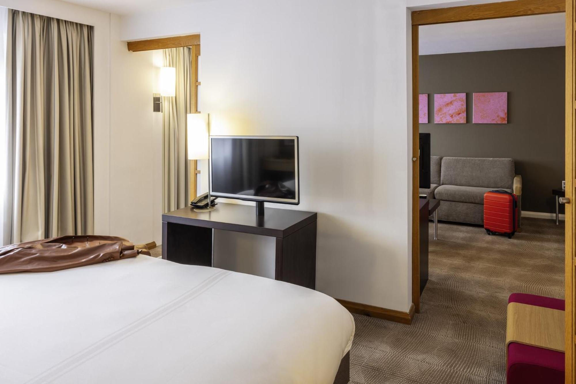 Suite with One King Bed and Sofa