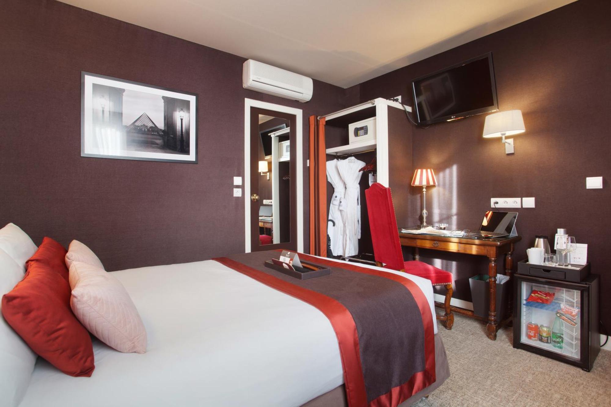 Classic Double Room