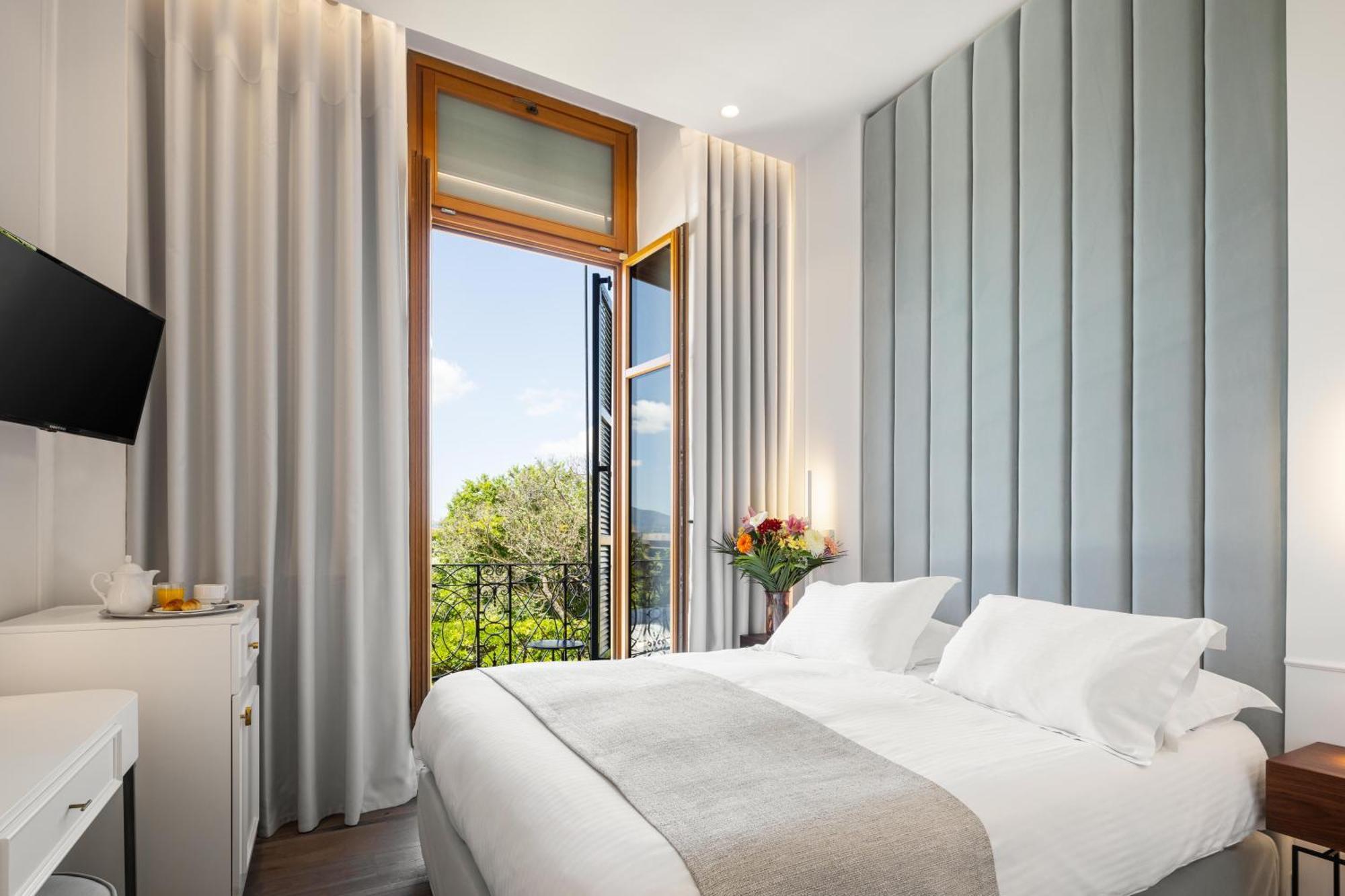Classic Double or Twin Room with Balcony,1576705055:JPEG