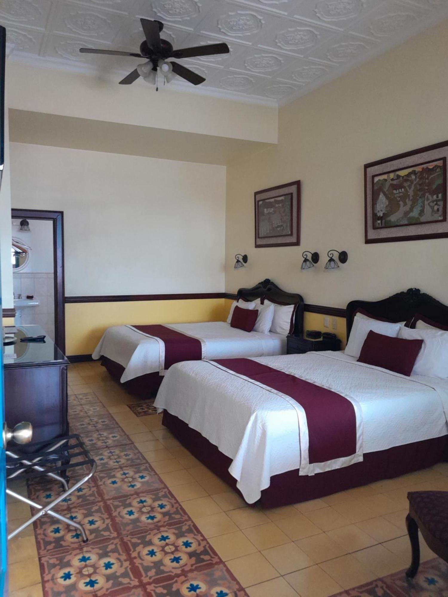 Deluxe Queen Room with Two Queen Beds,1583086199:JPEG