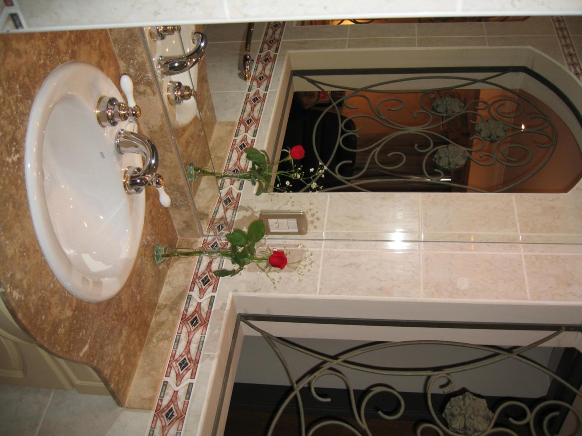 Classic Single Suite