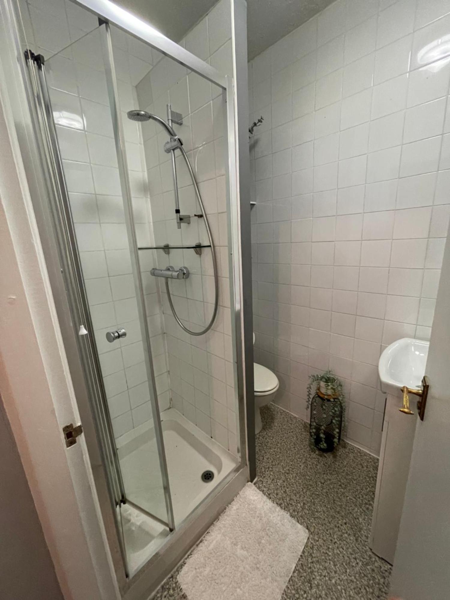 Basic Triple Room