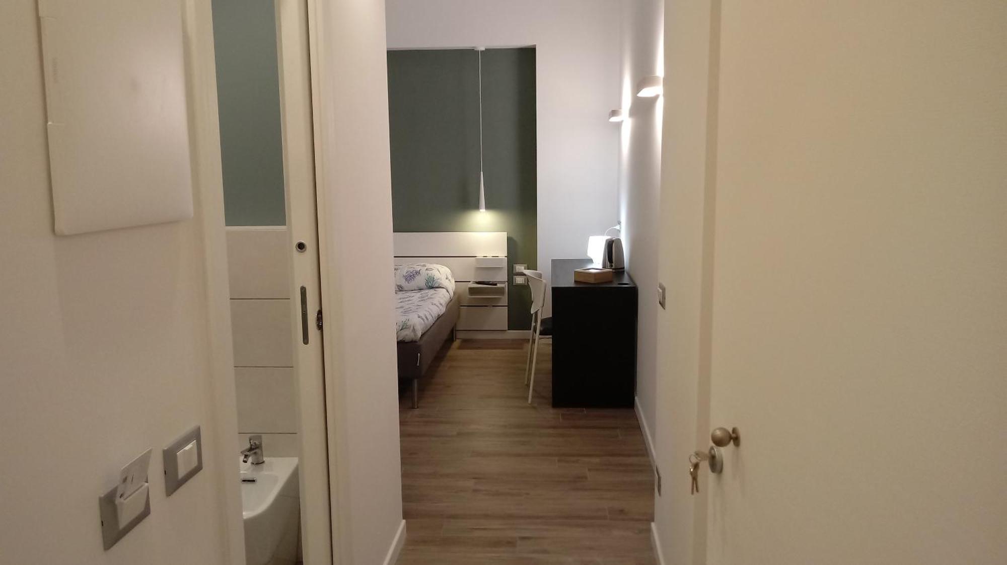 Double or Twin Room Private Bathroom