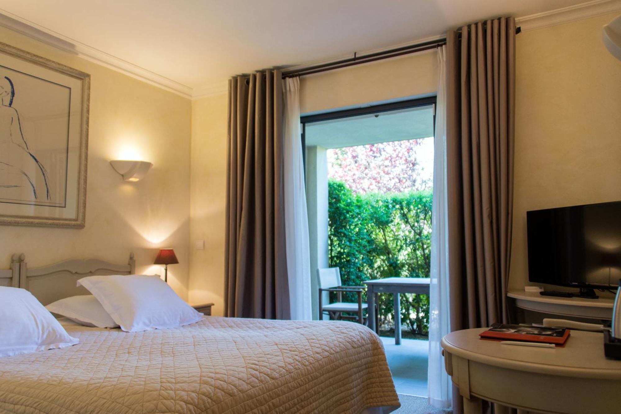 Comfort Double Room Shower