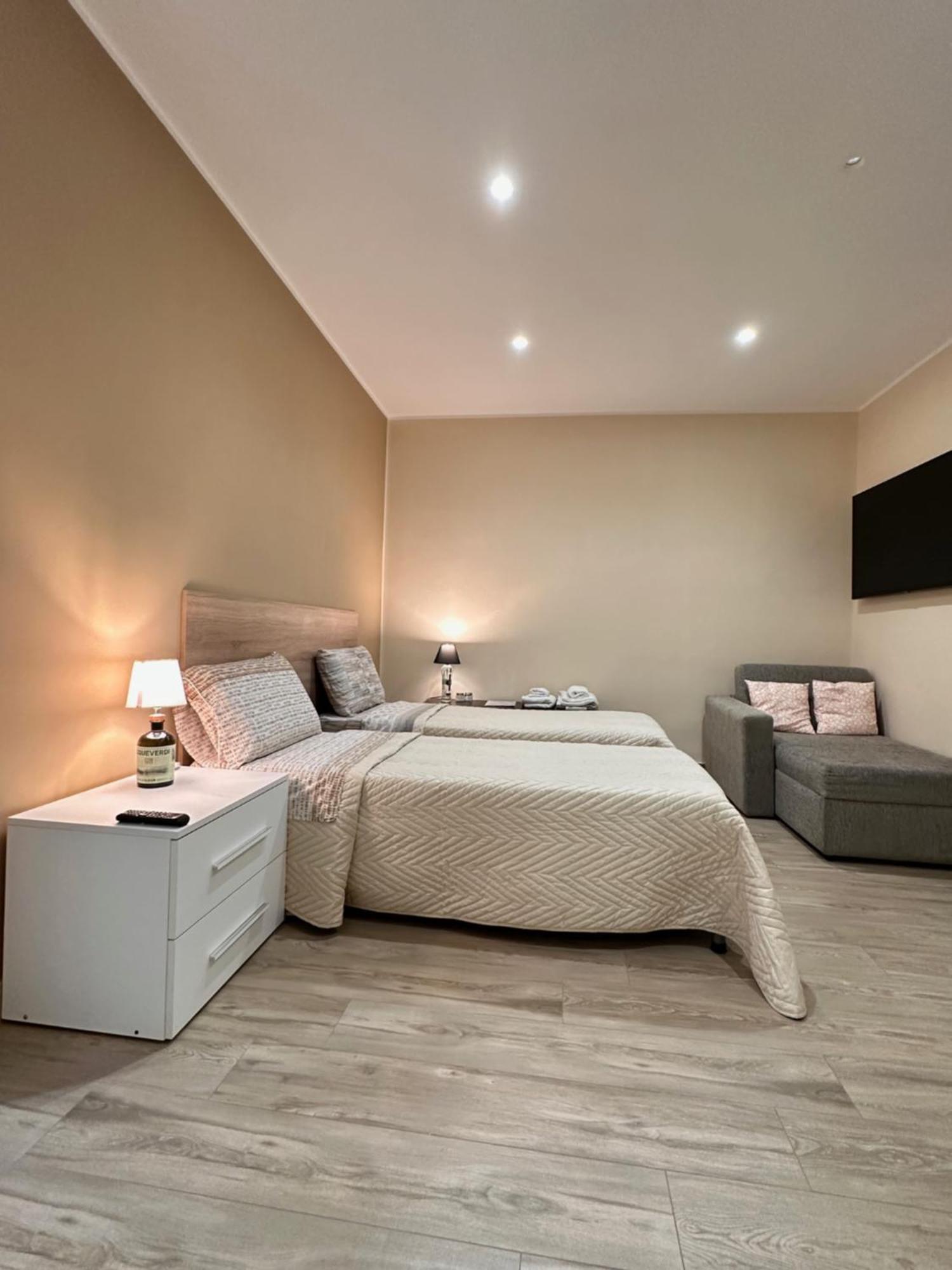 Classic Triple Room