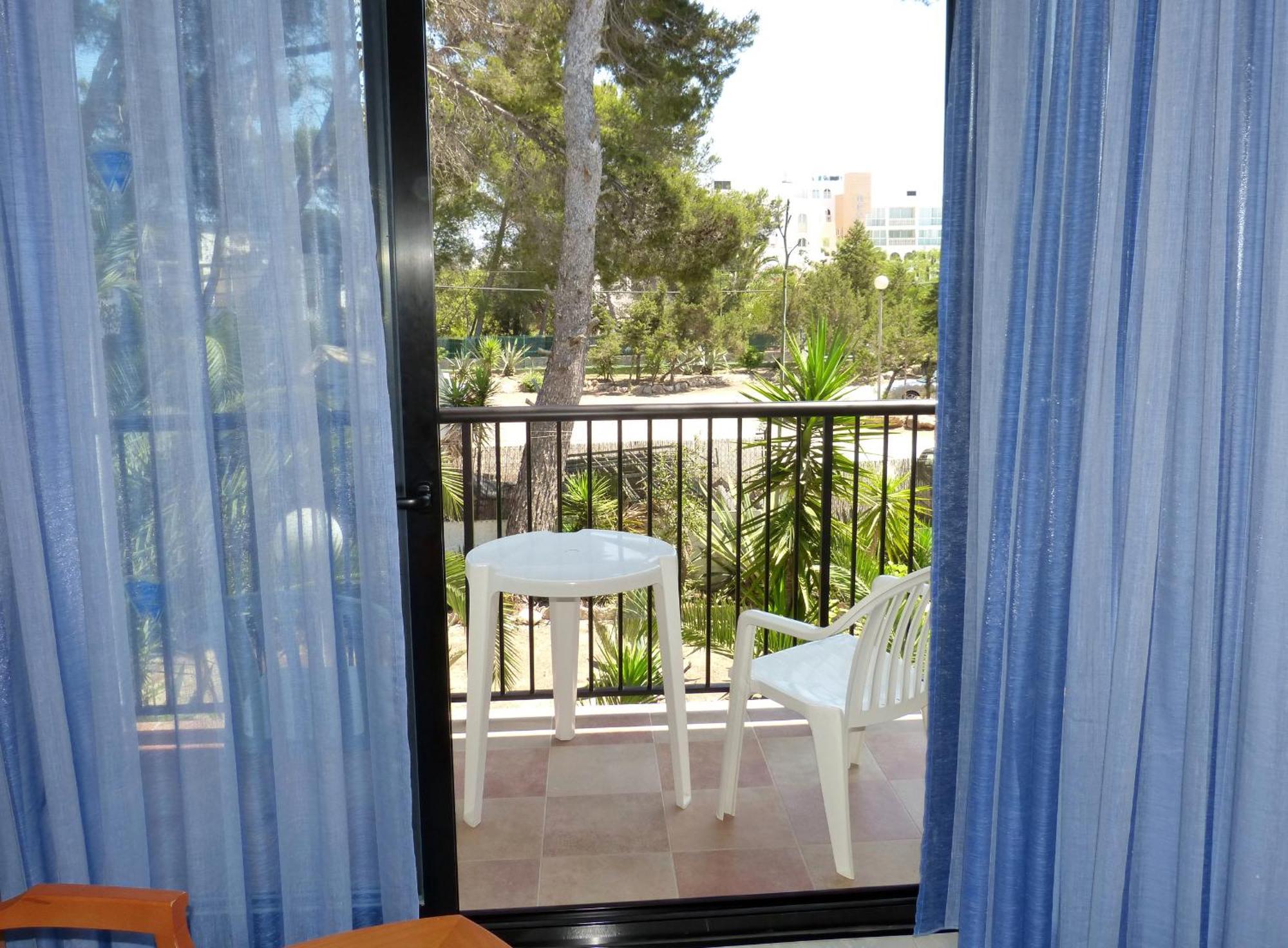 Double Room Garden View