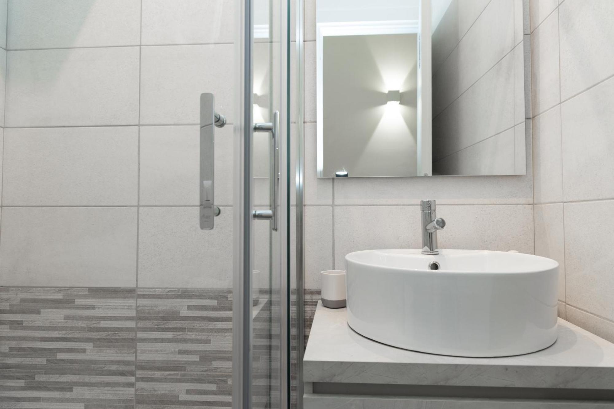 Double Room Private External Bathroom