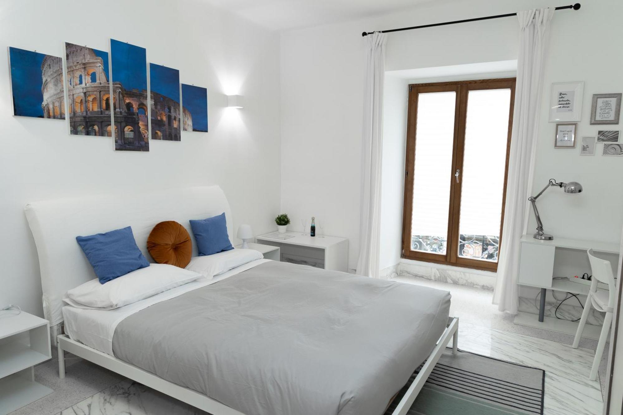 Double Room Private Bathroom