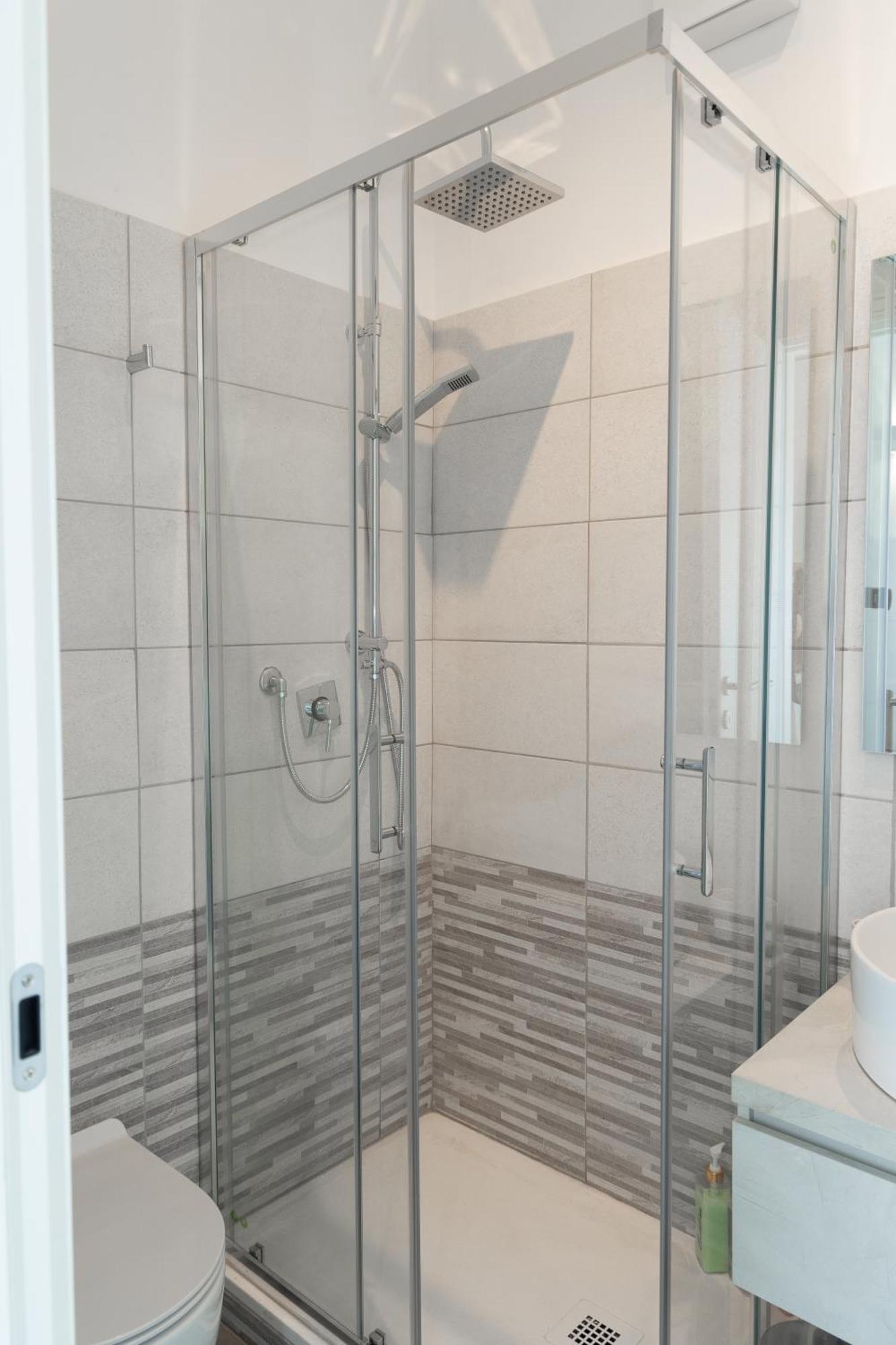 Double Room Private External Bathroom