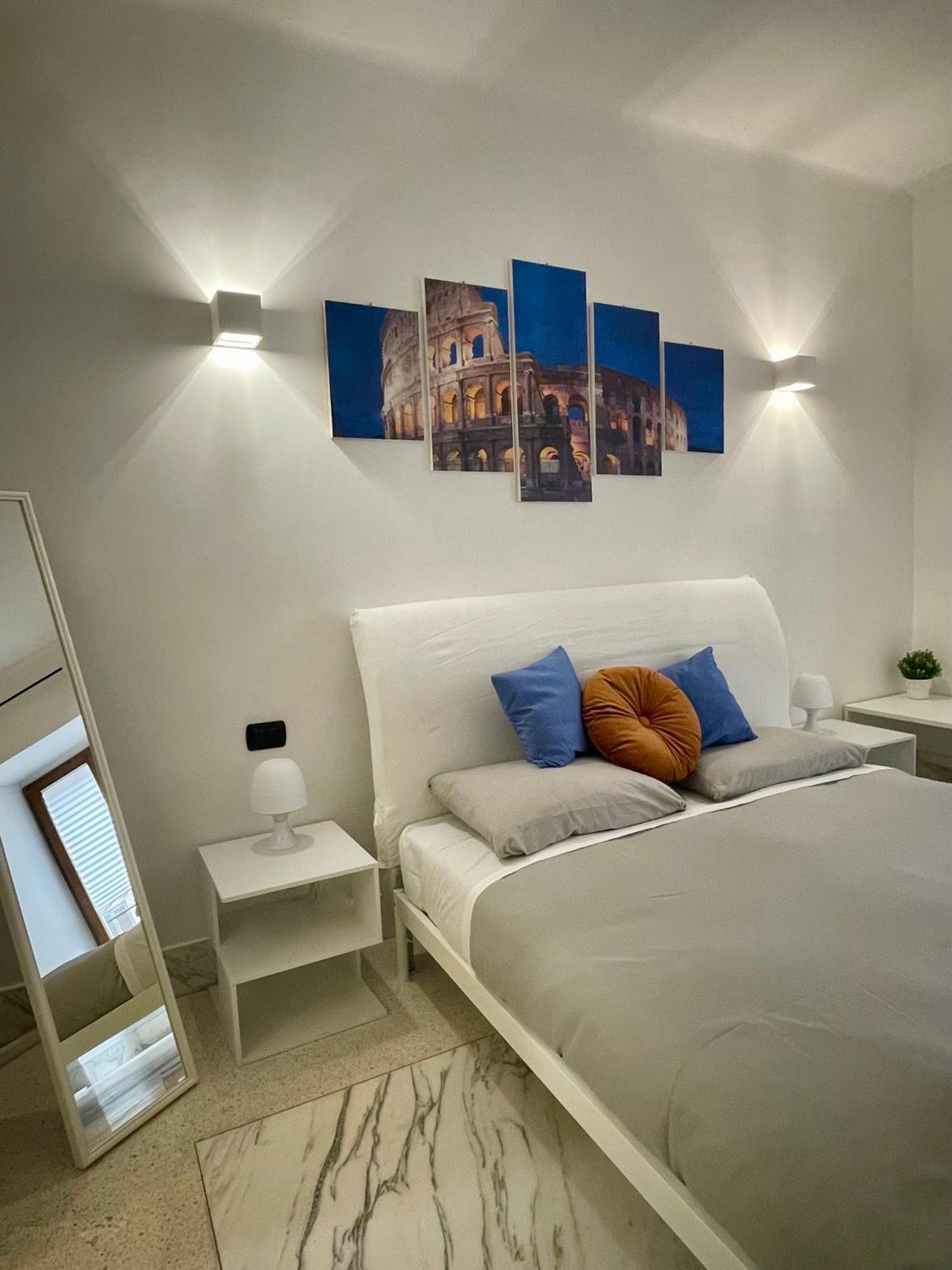 Double Room Private Bathroom