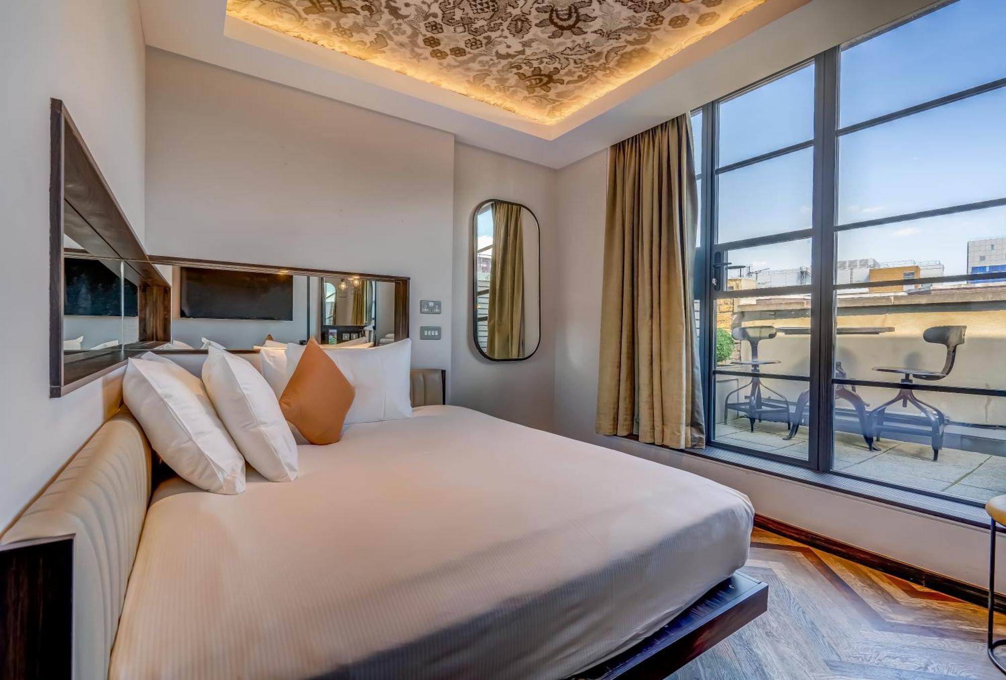 Deluxe Double Room Terrace
