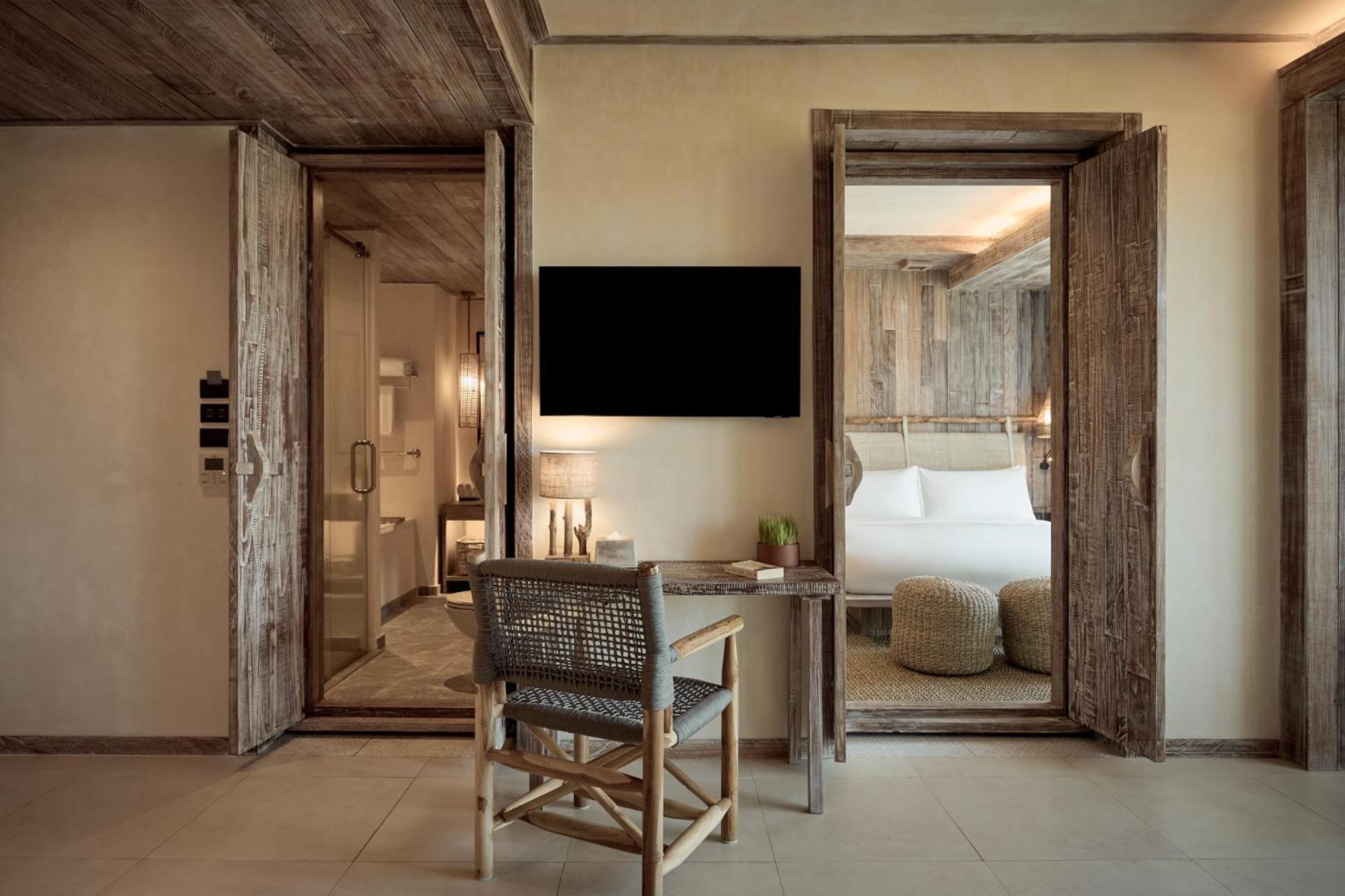 One-Bedroom Suite Pool View