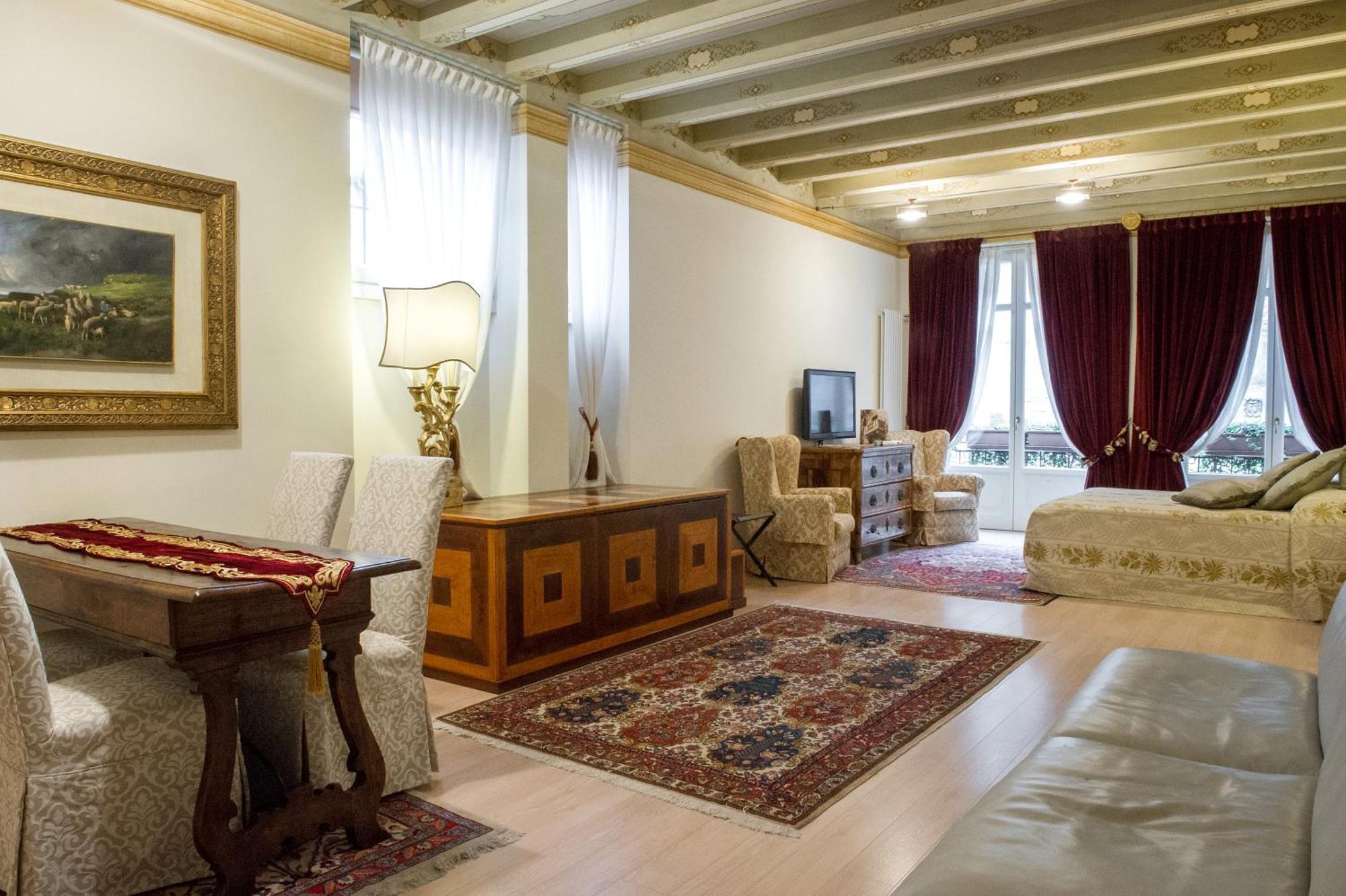 Superior Suite