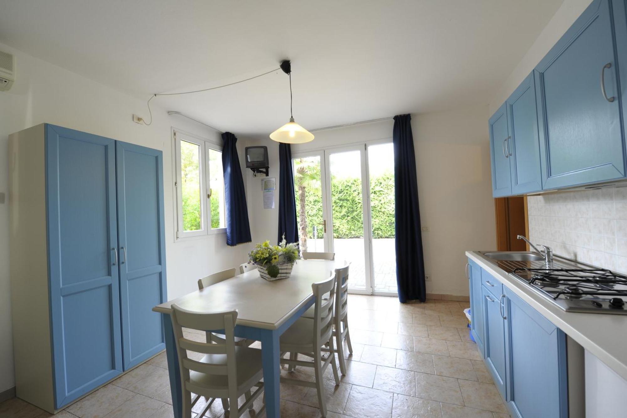 Large One-Bedroom Apartment