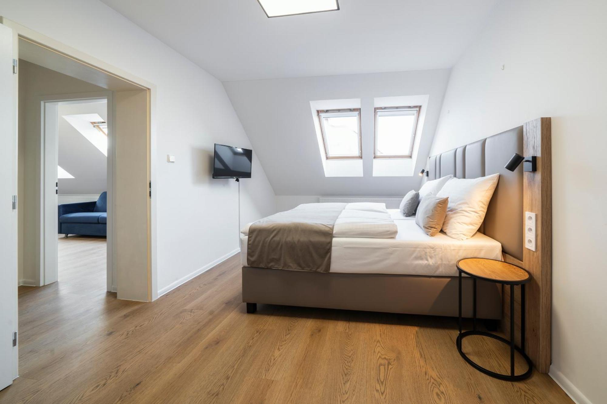 Deluxe Family Suite
