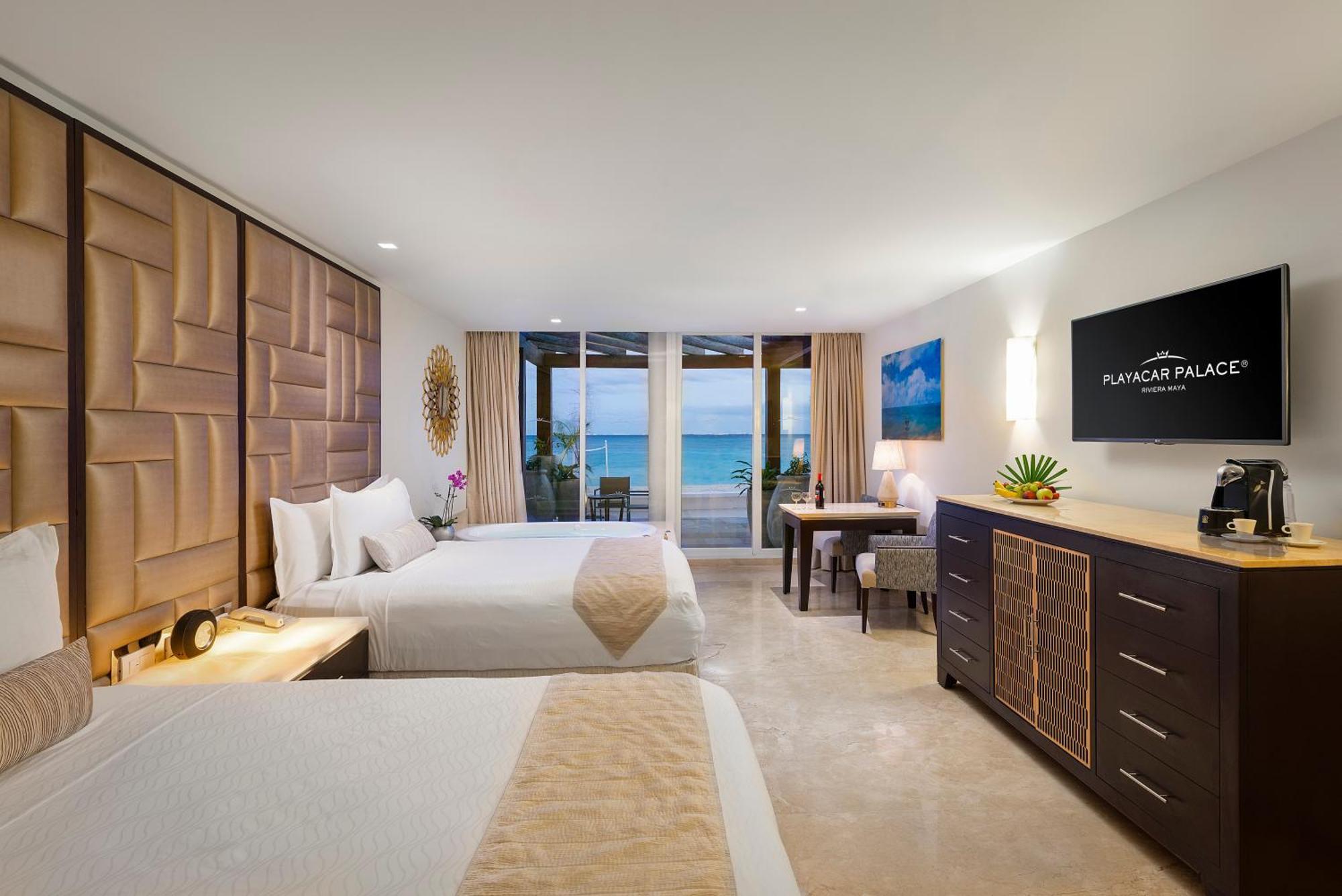 Superior Walk Out Suite Ocean Front Kids & Teens