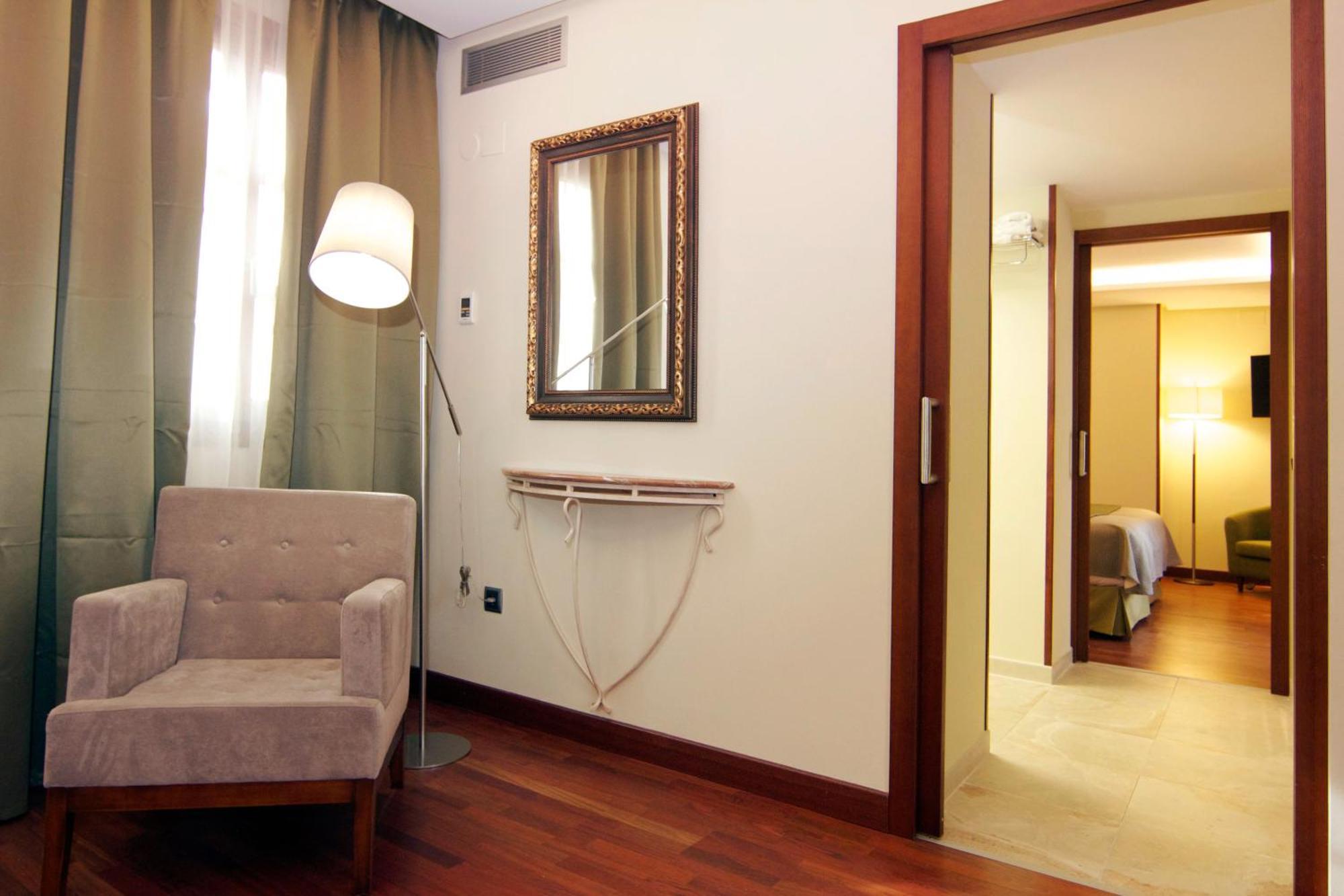 Penthouse Suite