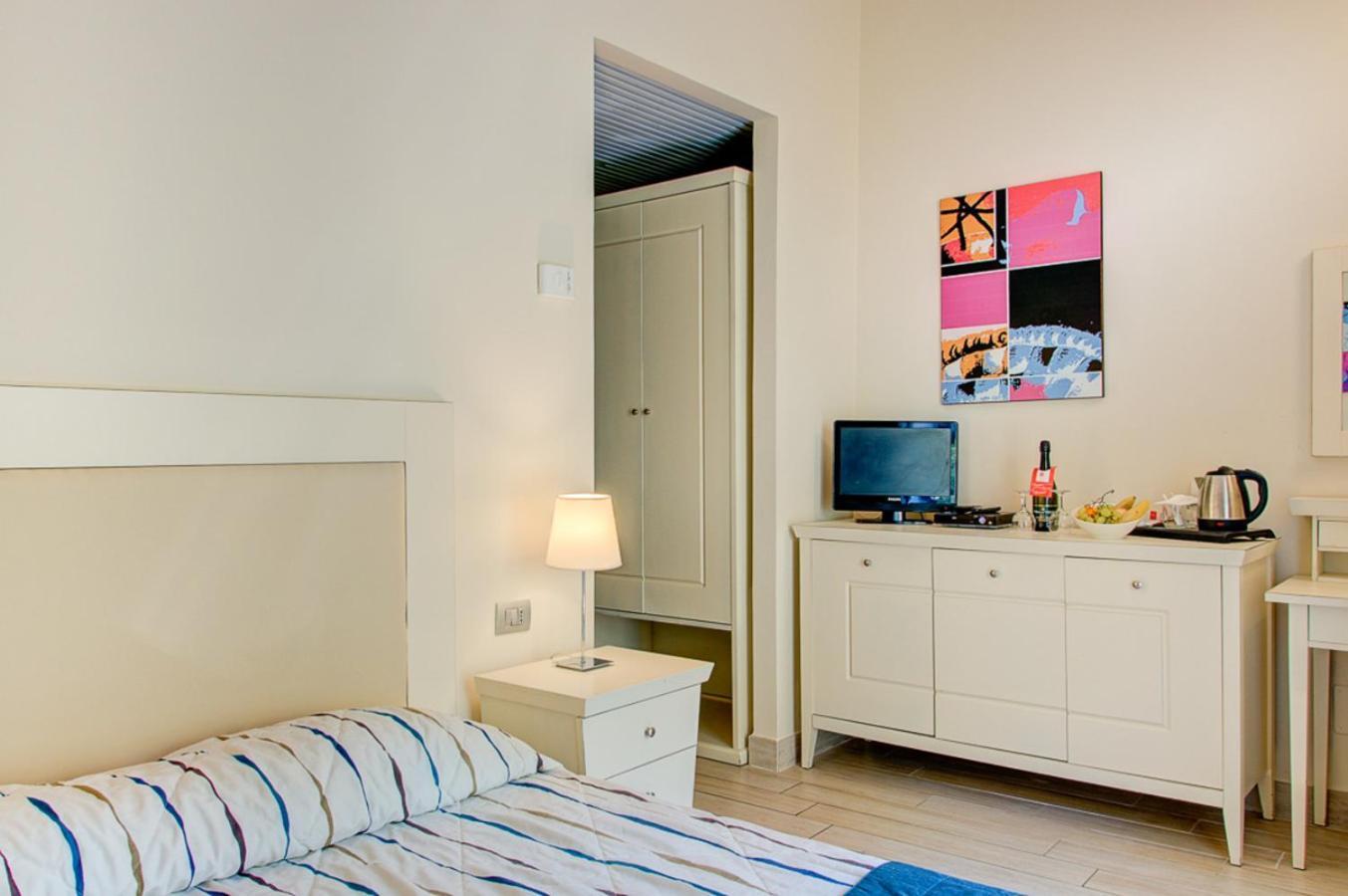 Double or Twin Room Balcony