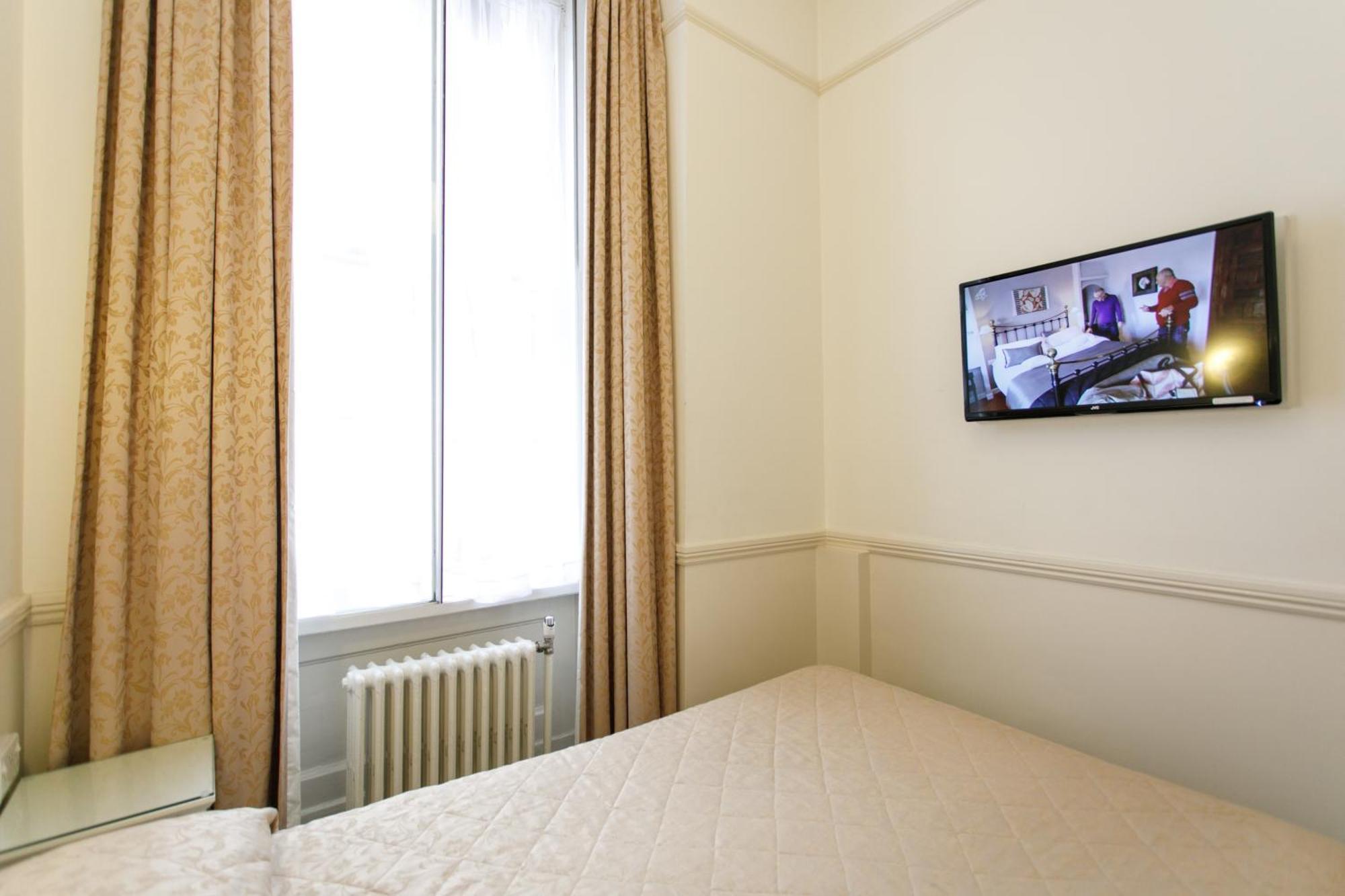Large Single Room