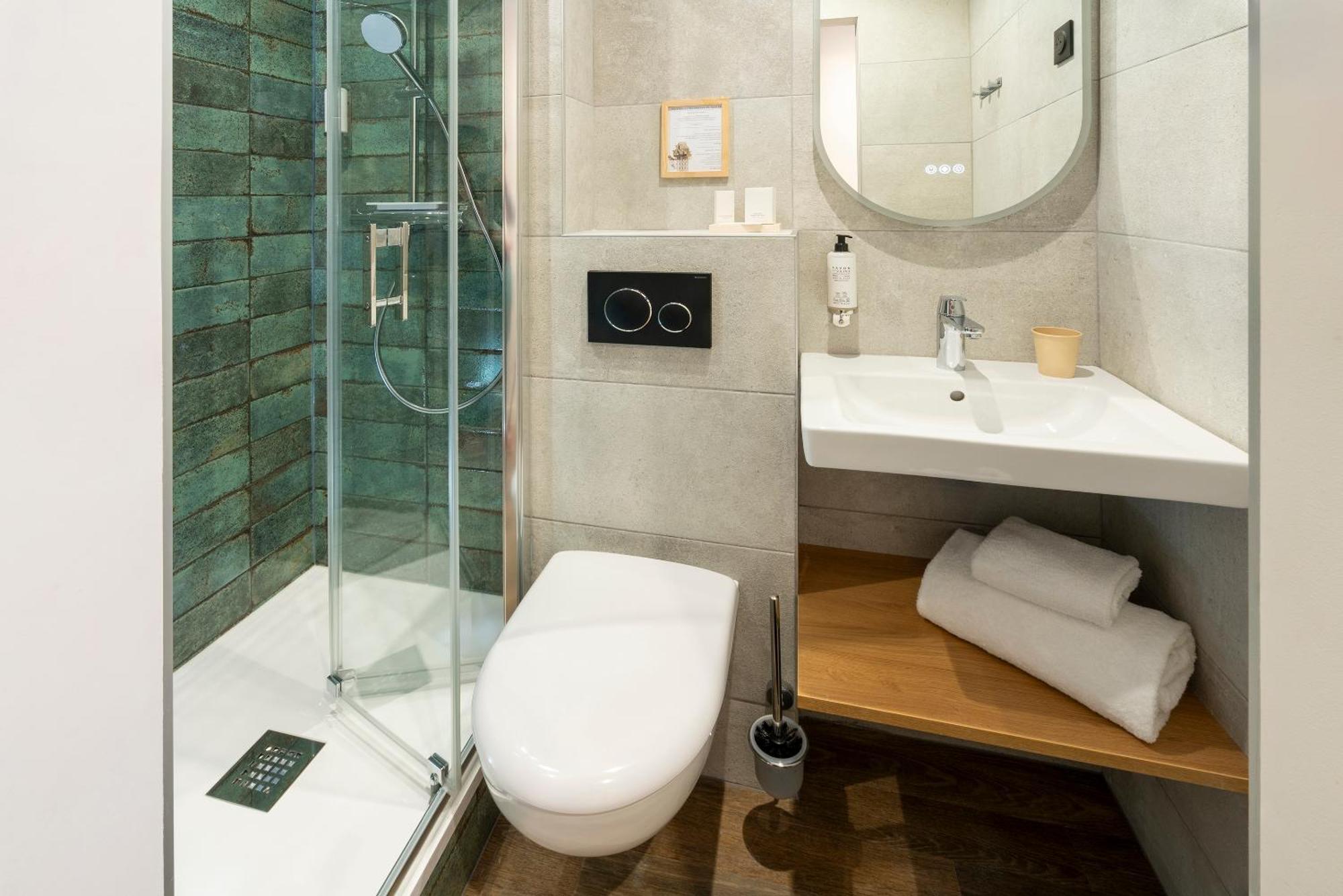 Standard Single Room