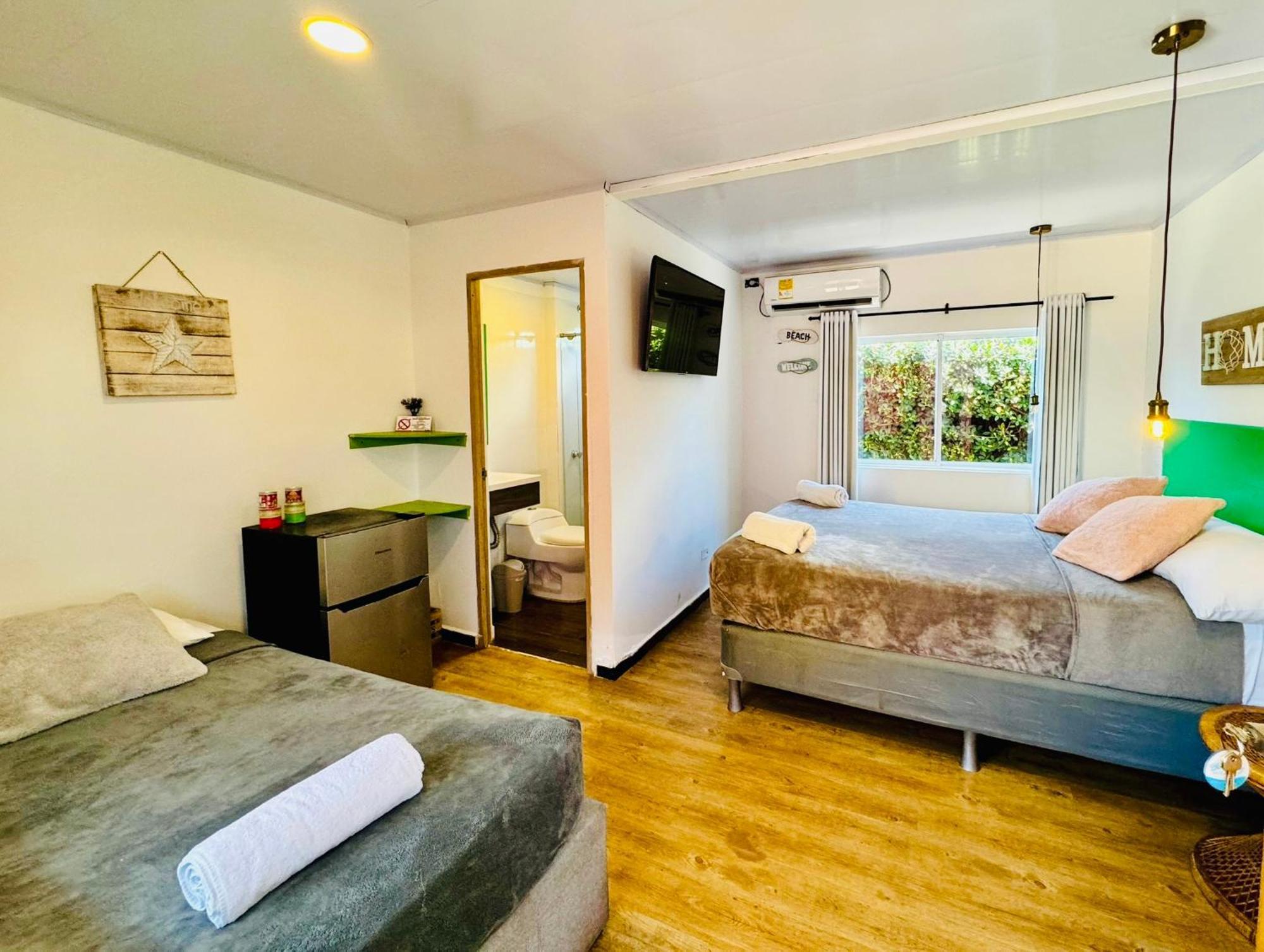 Triple Room Private Bathroom
