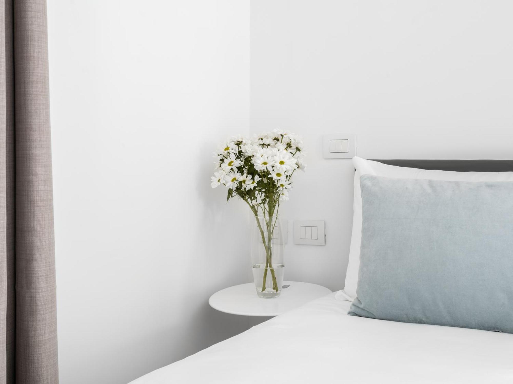 Medium Room Terrace Extra Single Bed