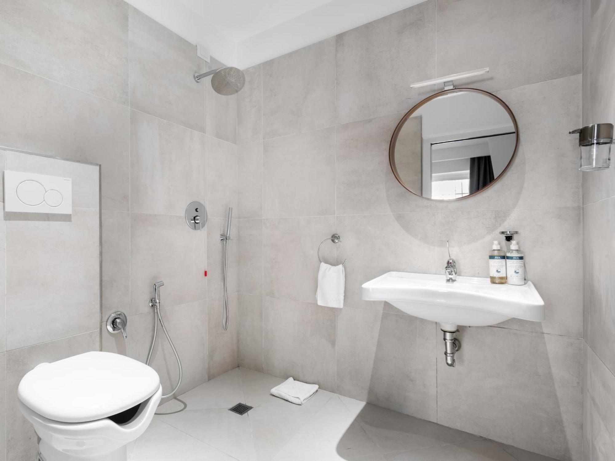 Small Room Accessible