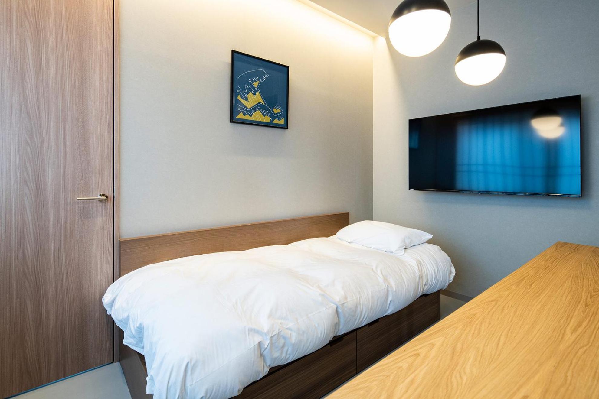 Premier Family One-Bedroom Apartment