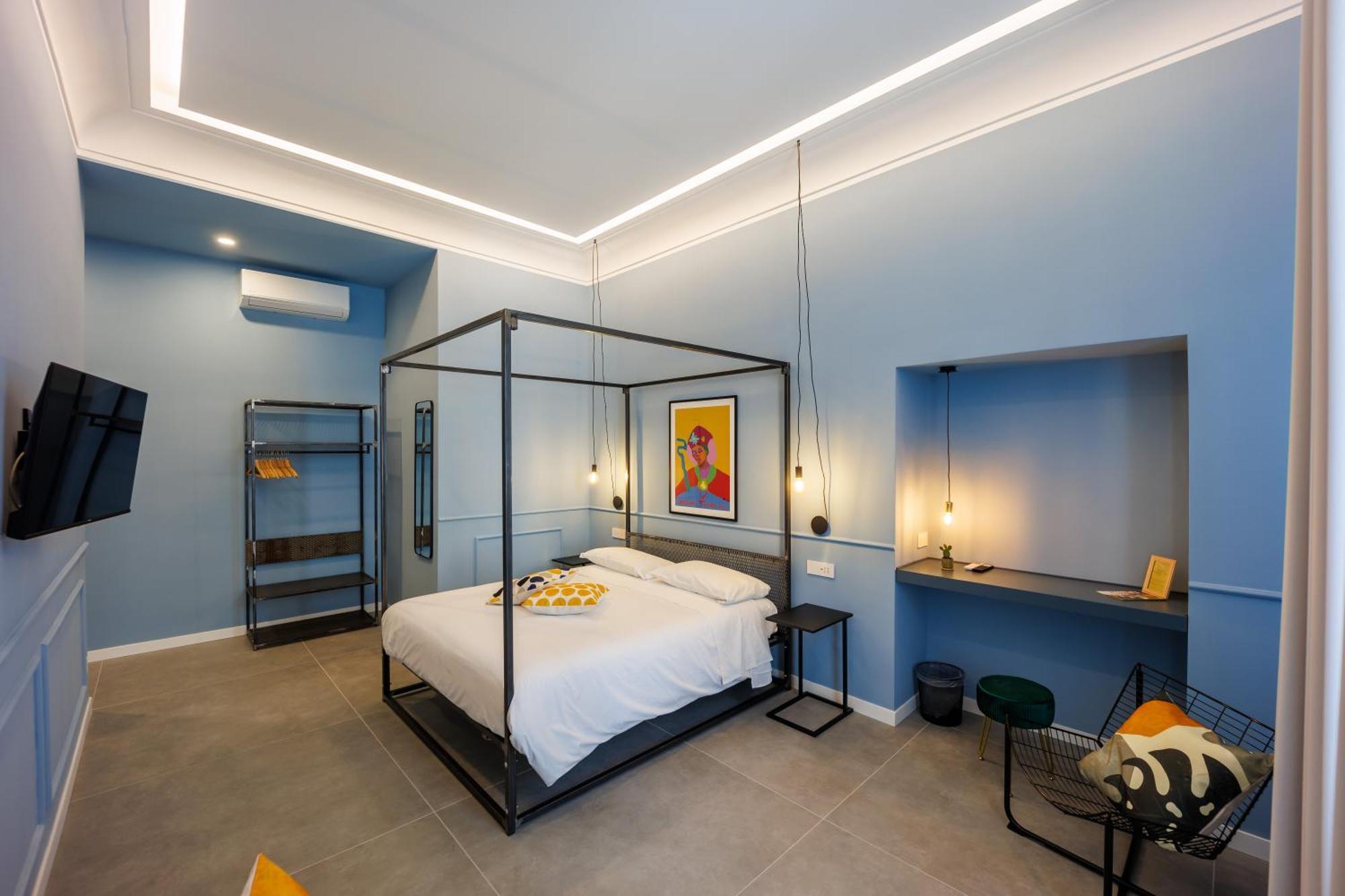 Quadruple Room Private Bathroom